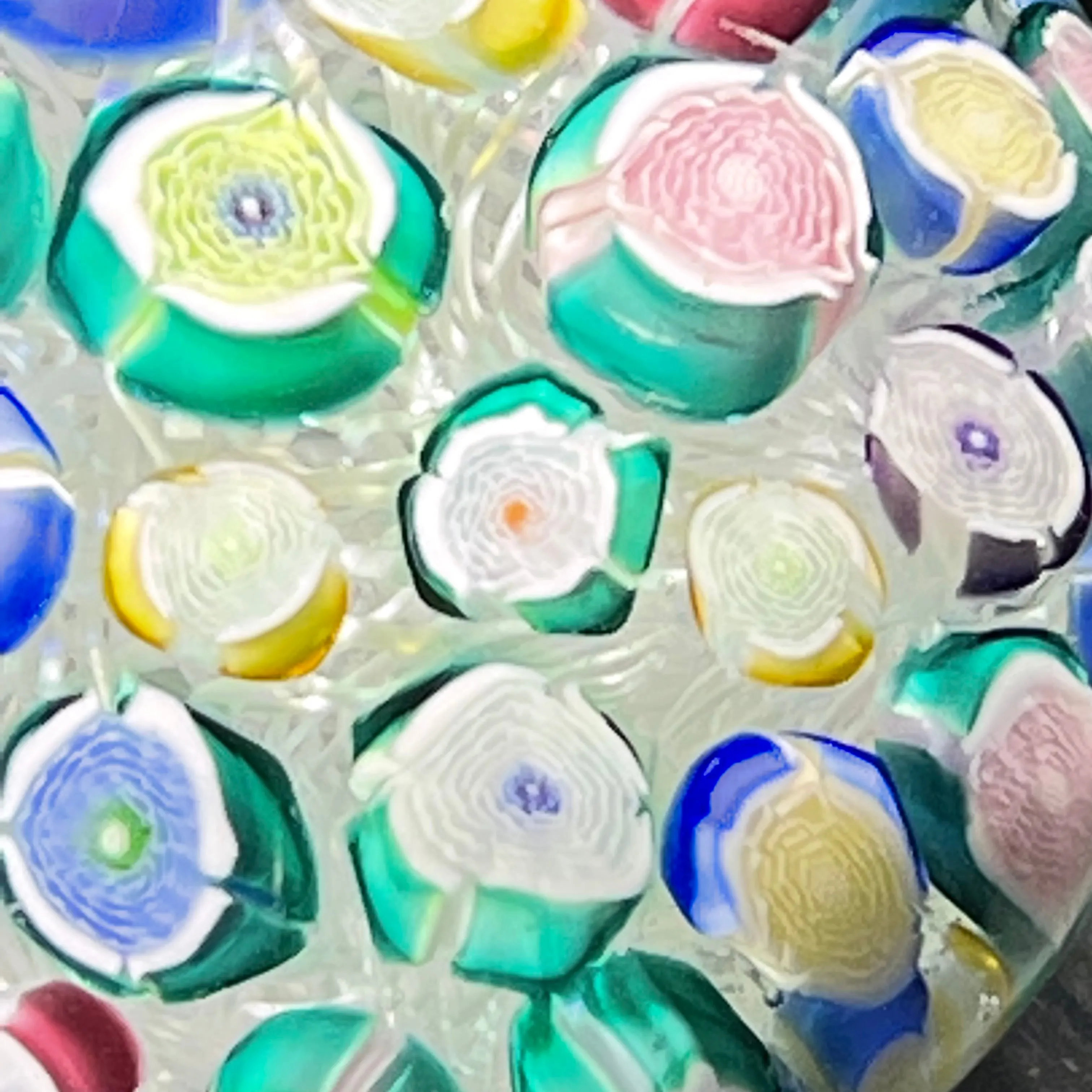 Miniature John Deacons Art Glass Paperweight Cascading Rose Cane Closepack