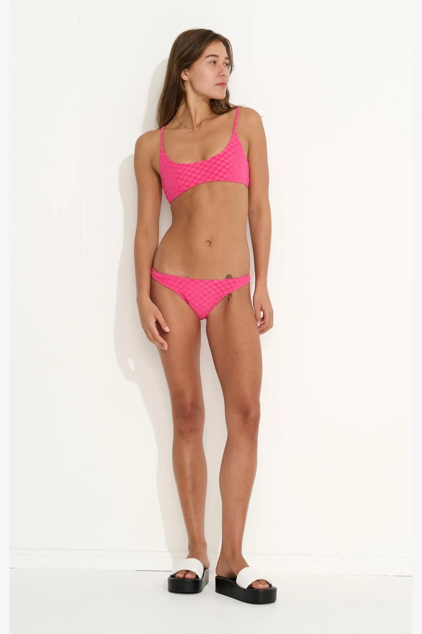 MISFIT CHECK MATE SCOOP BIKINI TOP - RASP