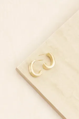 Miss Modern Mini Half Hoops