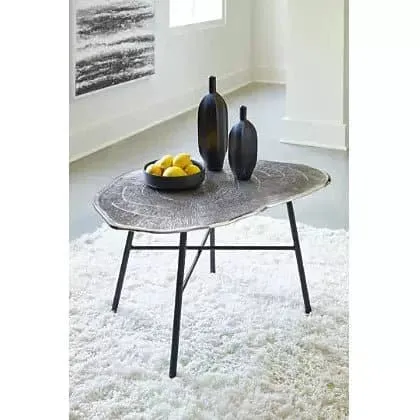 Modern Aluminum Coffee Table in Chrome