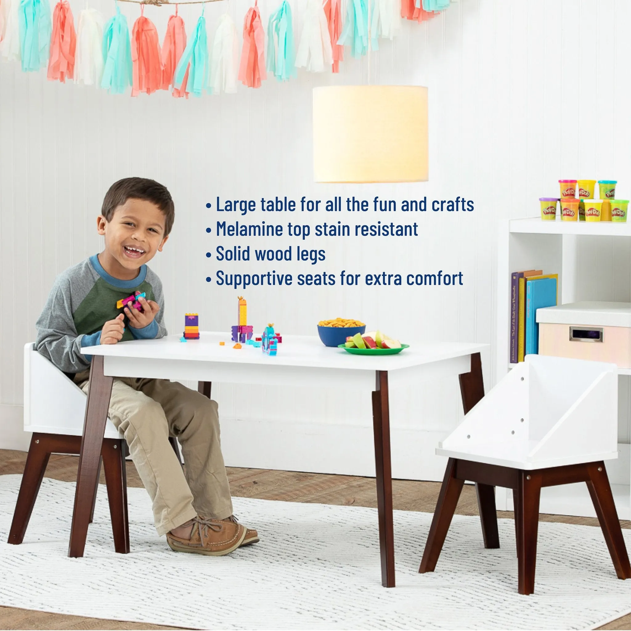 Modern Table & Chairs