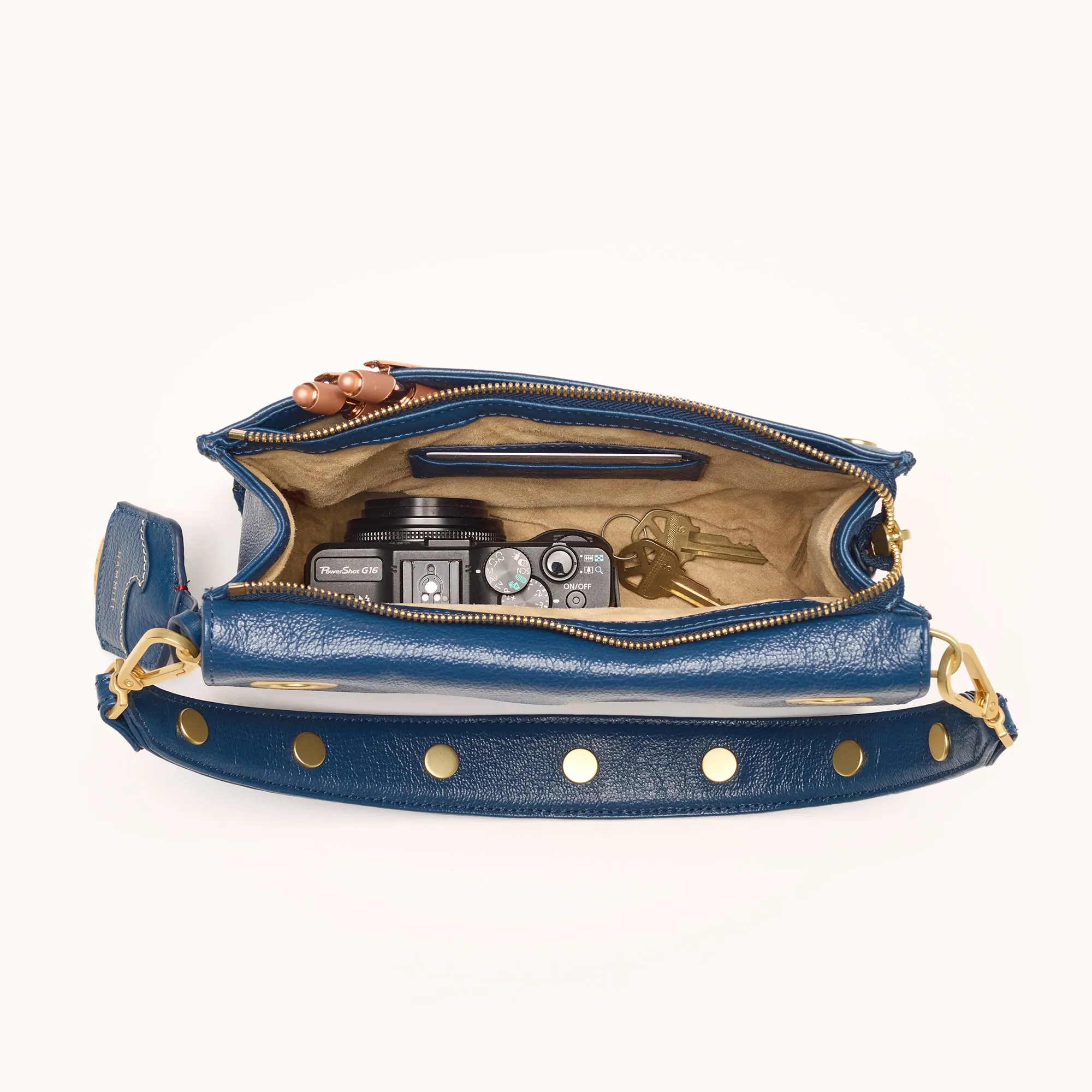 Montana Clutch | Pacific Collection Re-Edition/Brushed Gold | Sml