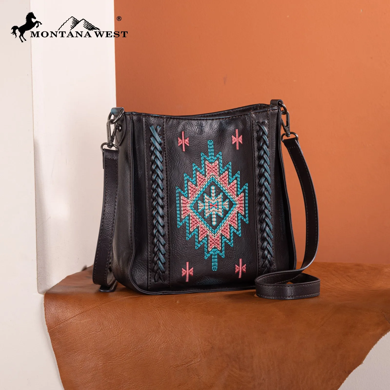MW1317-8360  Montana West Embroidered Aztec Crossbody