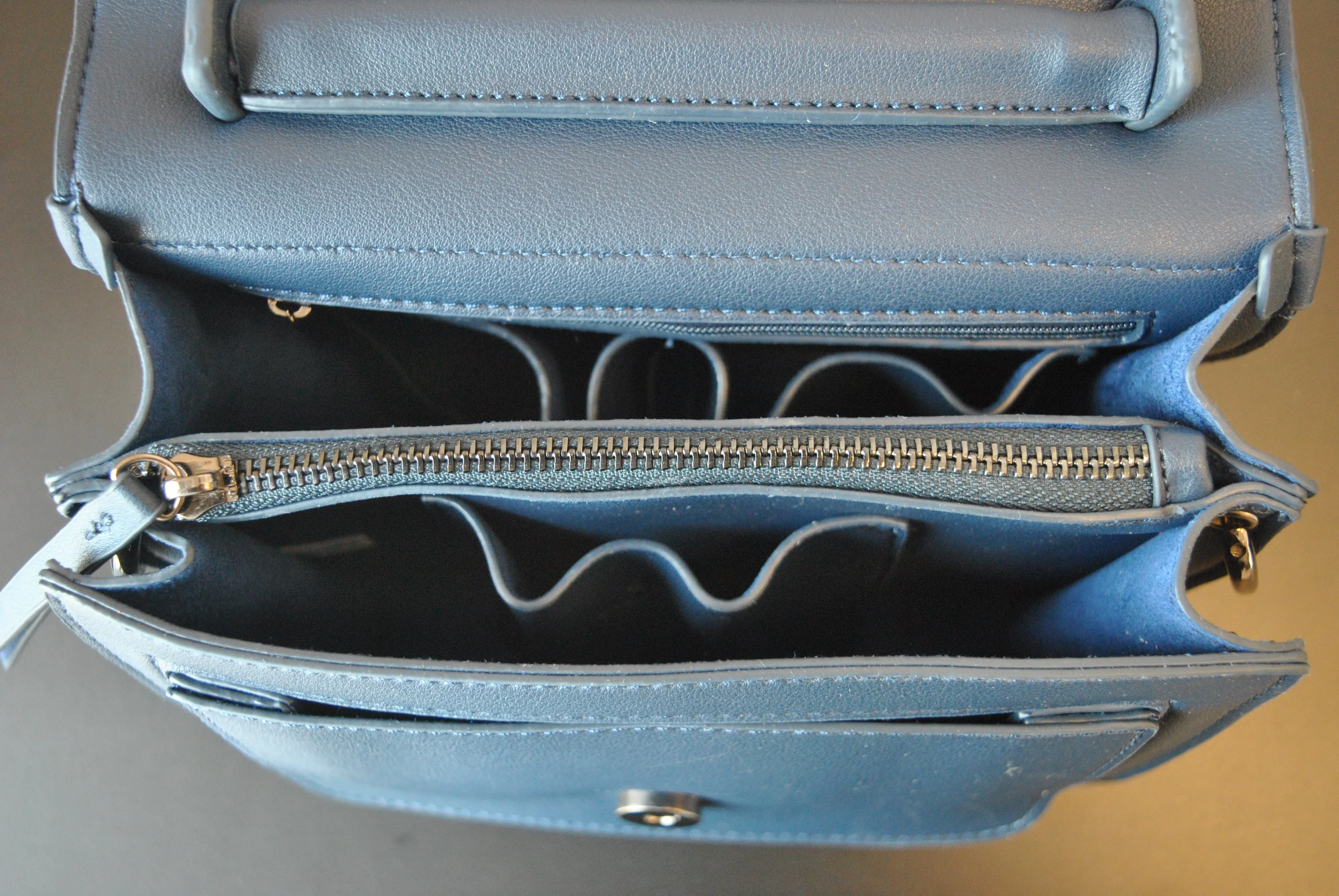 NAVY BLUE MINI SATCHEL WITH DETACHABLE CROSSBODY CHAIN