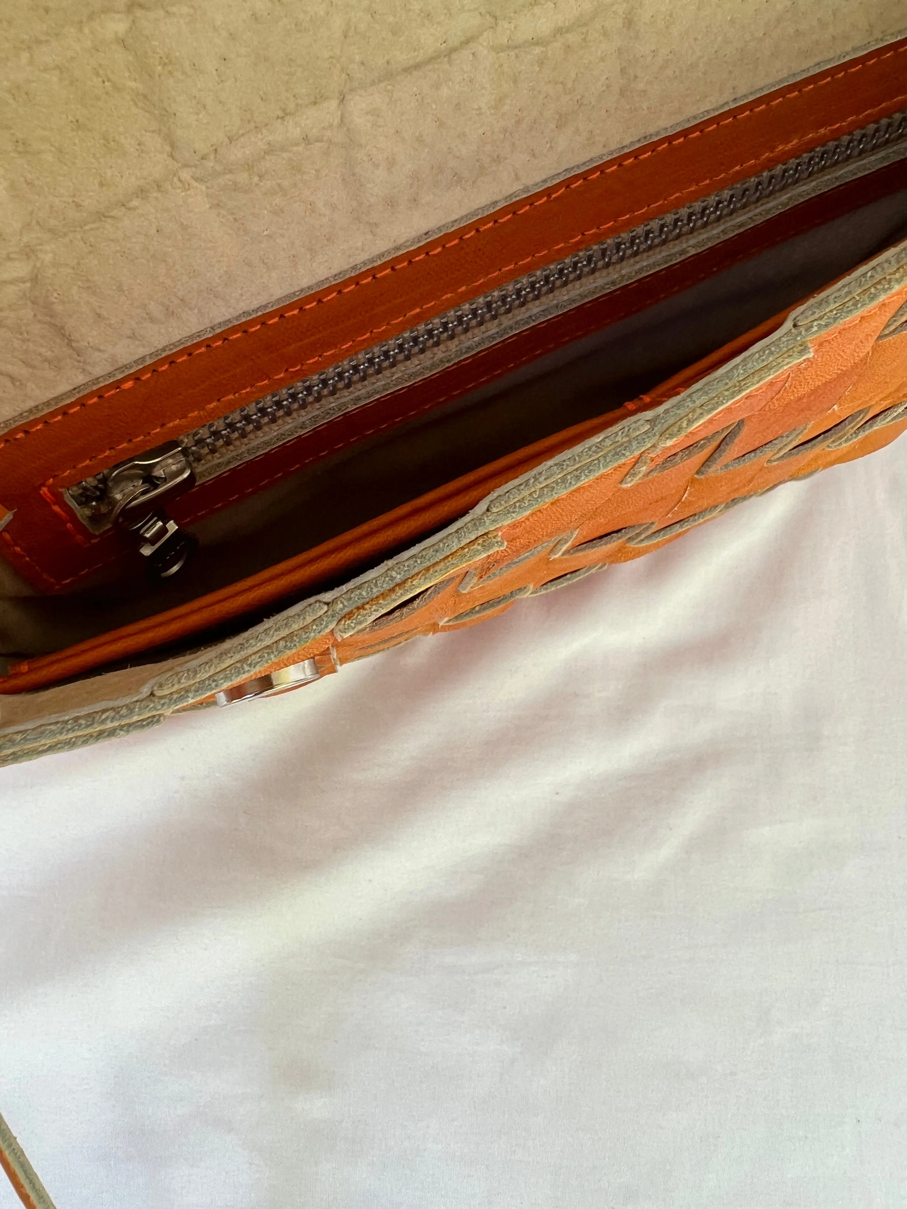 No. 130 Weaved crossbody bag