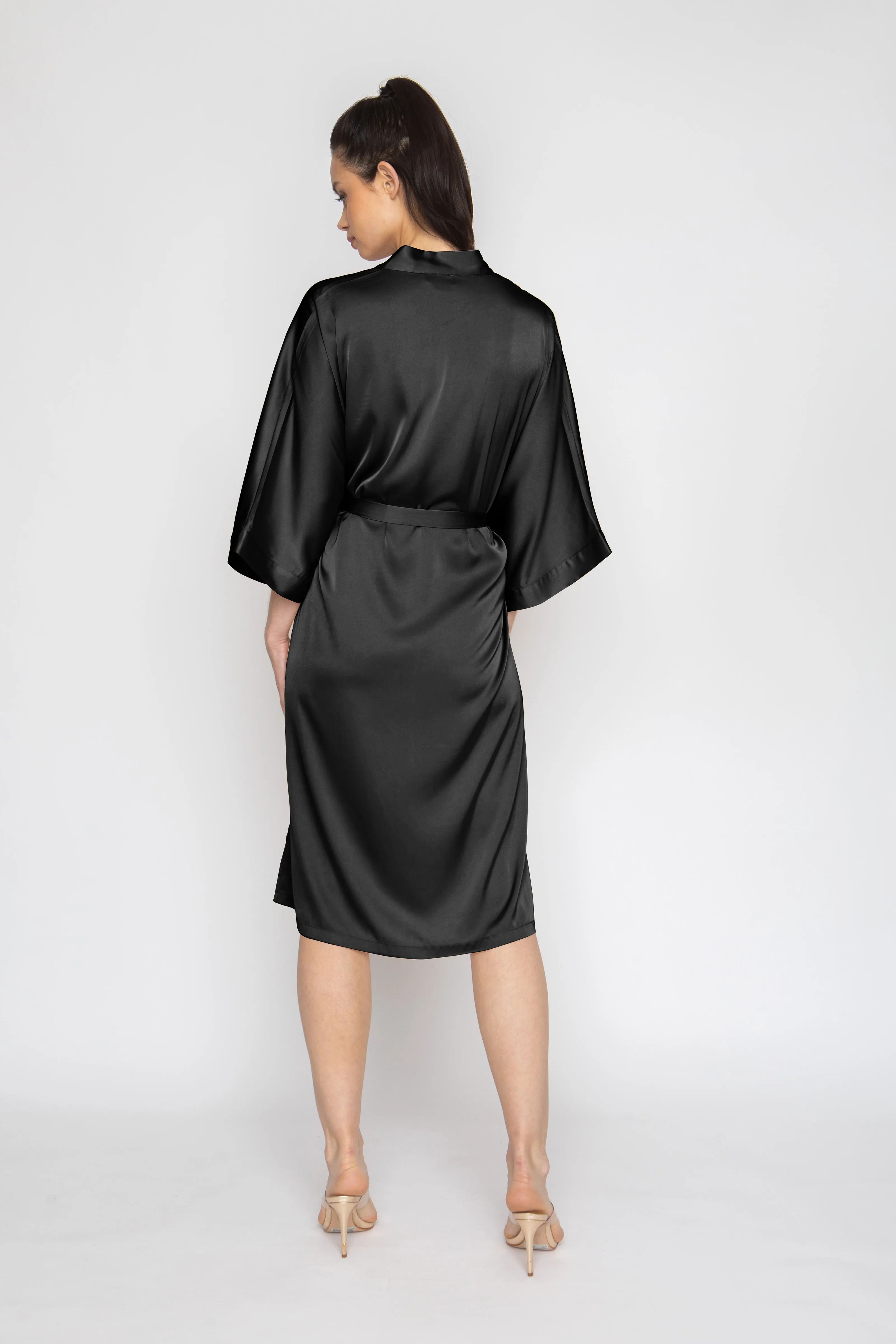 Noir Silky Kimono