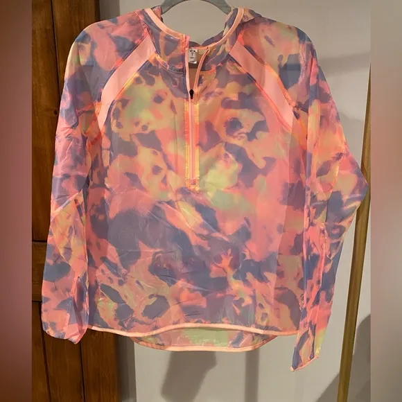 NWT Under Armour Storm Up the Pace Windbreaker Jacket in Pink Sands Color