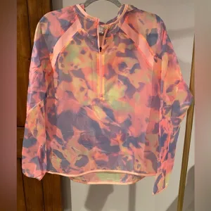 NWT Under Armour Storm Up the Pace Windbreaker Jacket in Pink Sands Color