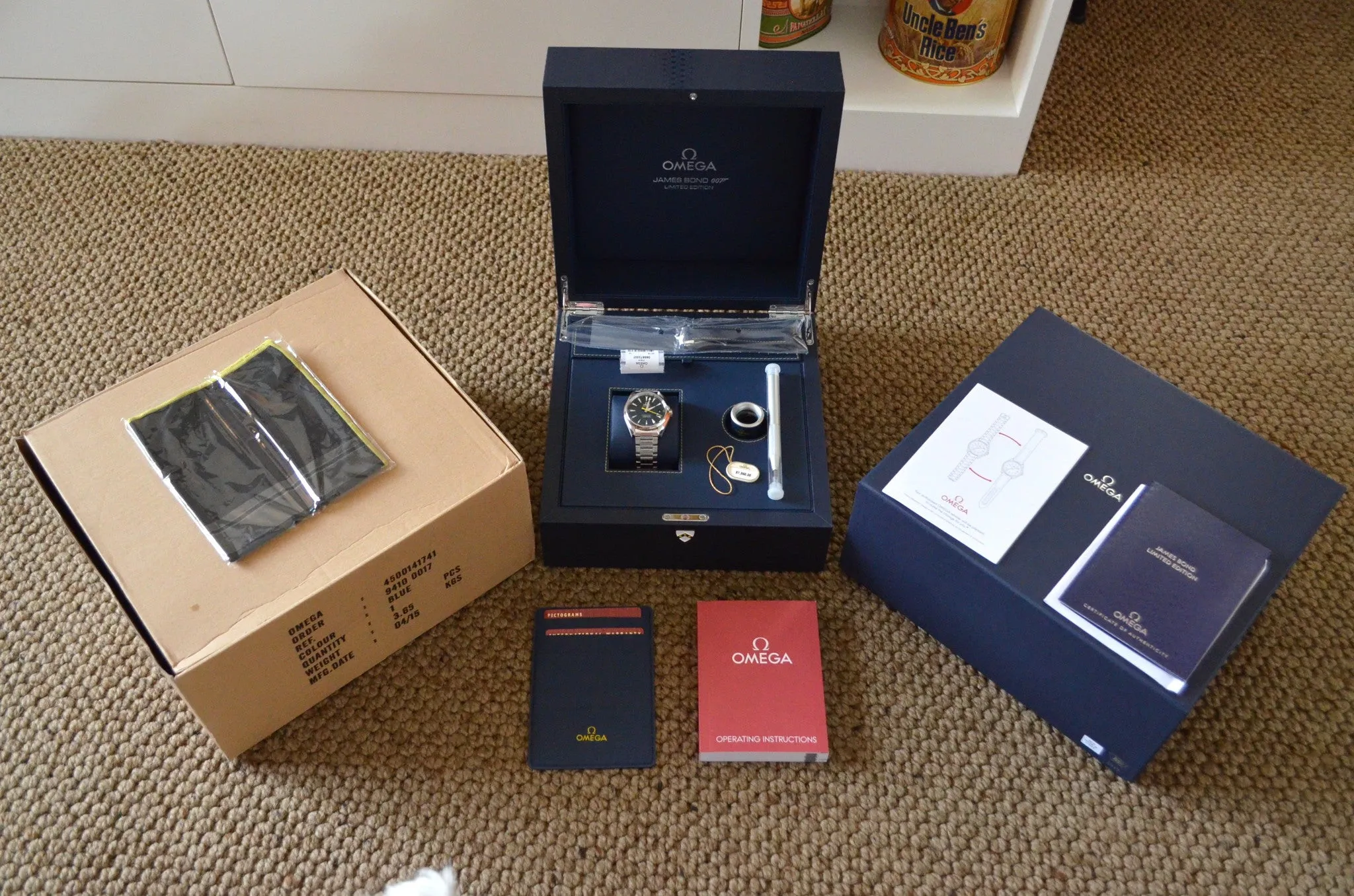 Omega Seamaster Aqua Terra James Bond SPECTRE 231.10.42.21.03.004 Steel Watch