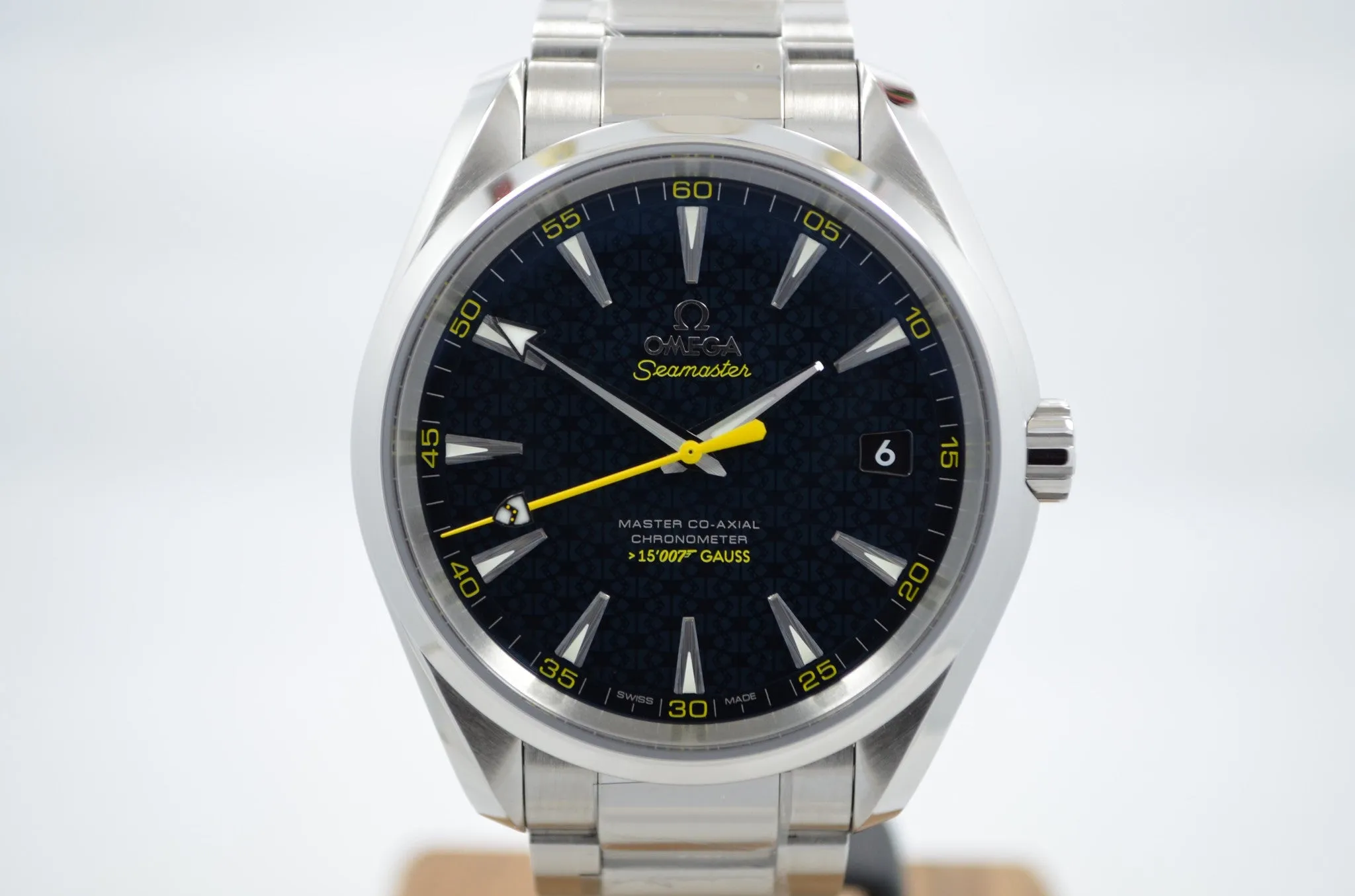 Omega Seamaster Aqua Terra James Bond SPECTRE 231.10.42.21.03.004 Steel Watch