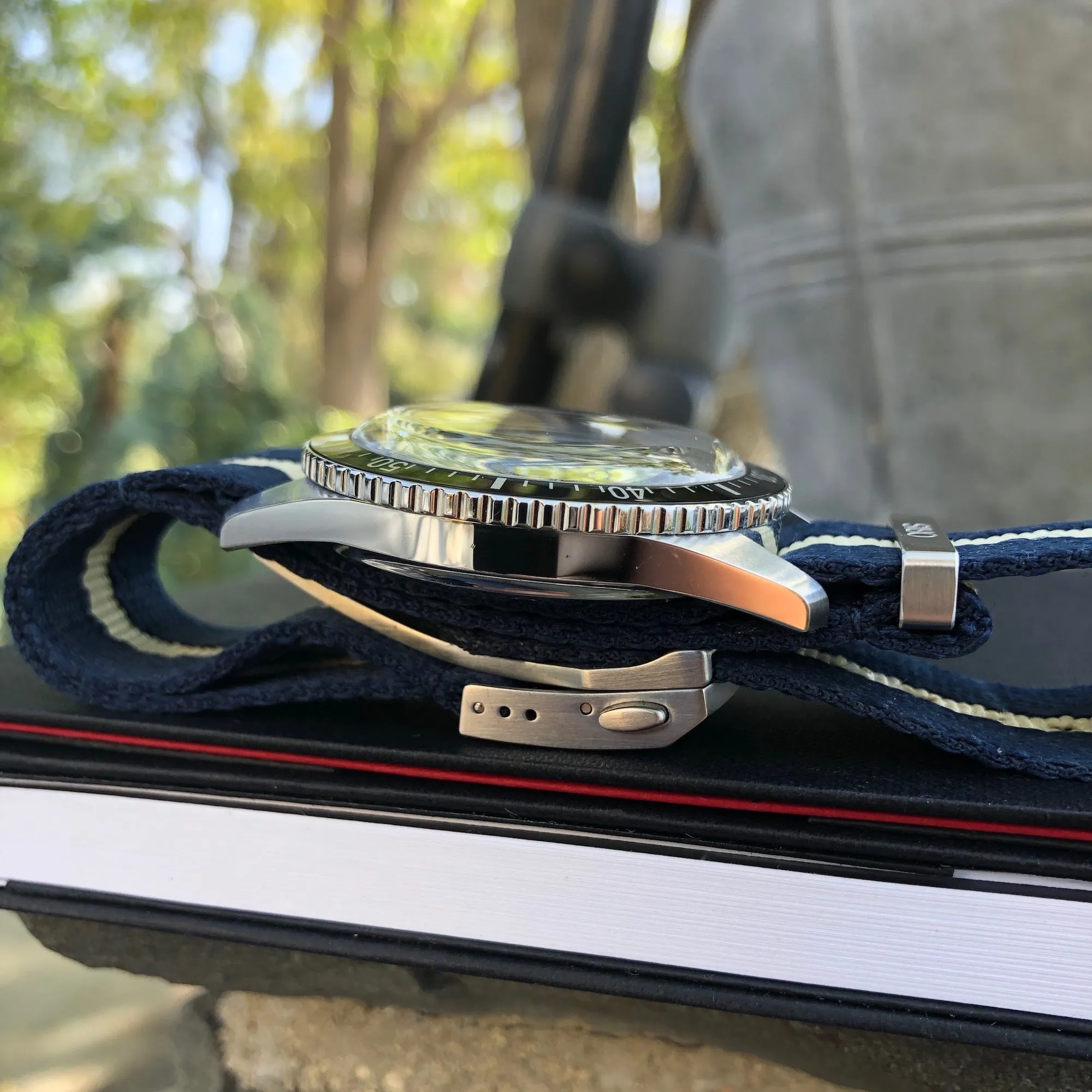 Oris Heritage Divers 65 73377204055 NATO Strap Automatic 42mm Wristwatch
