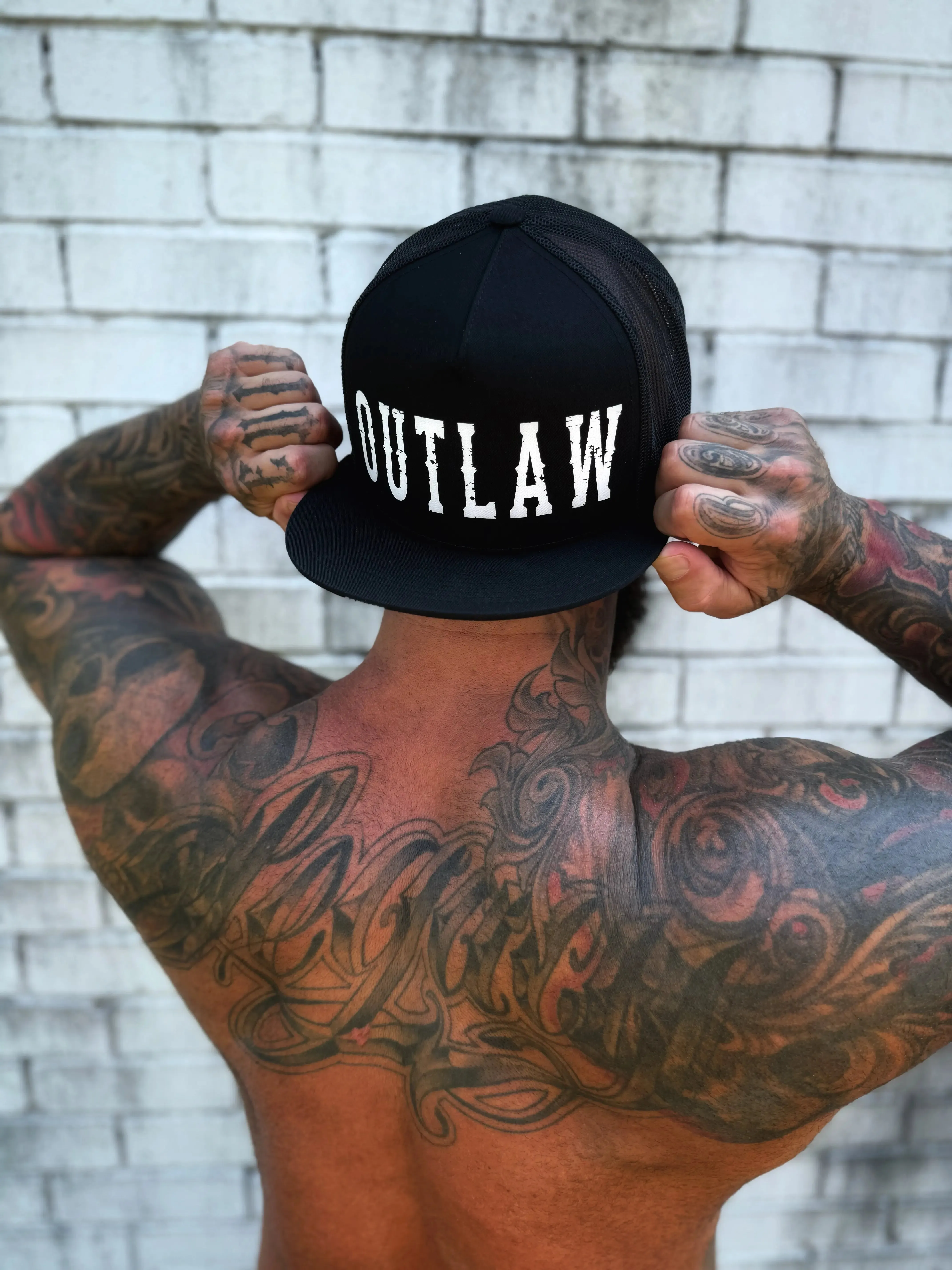 OUTLAW BLACK HAT