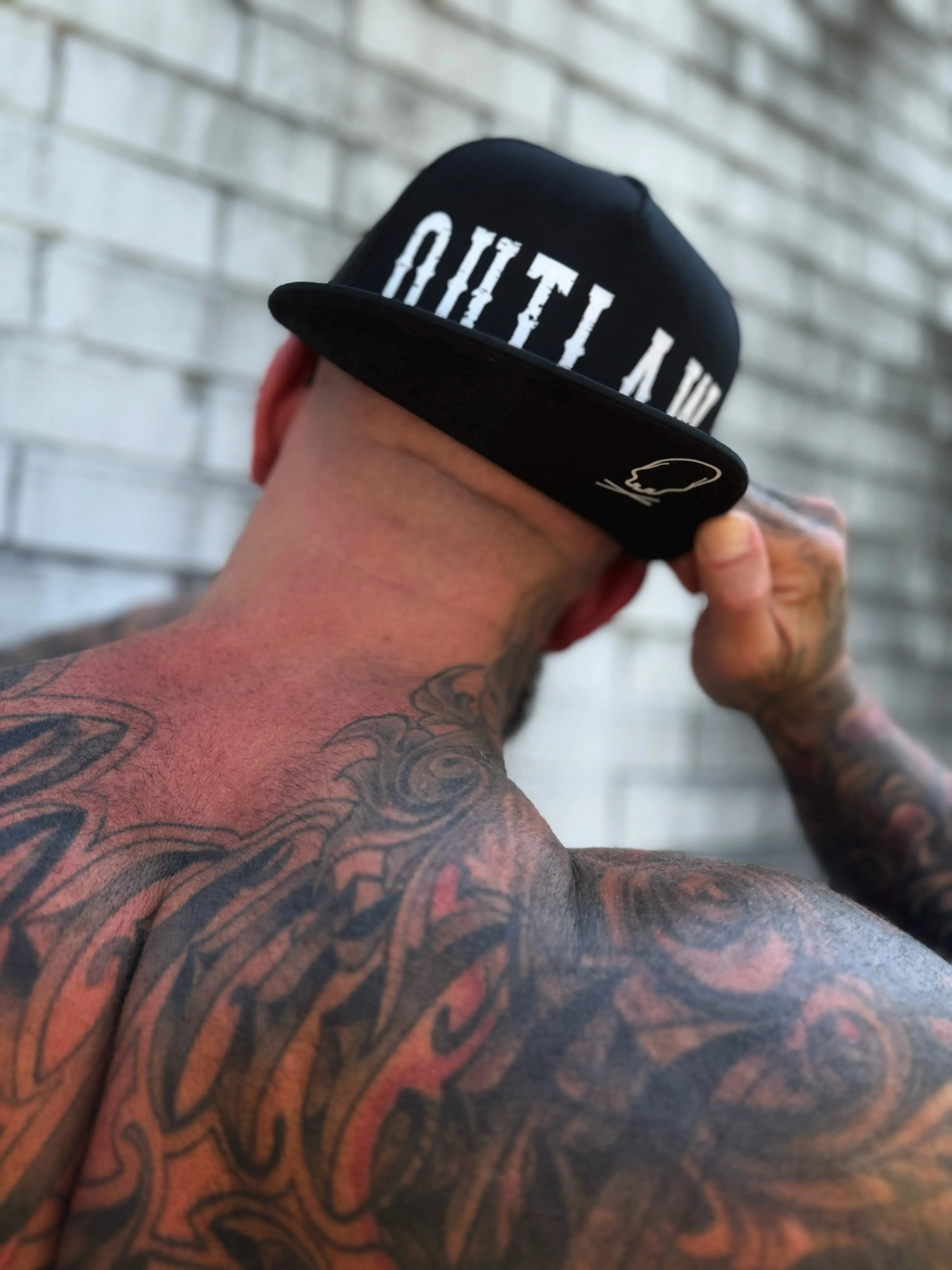 OUTLAW BLACK HAT