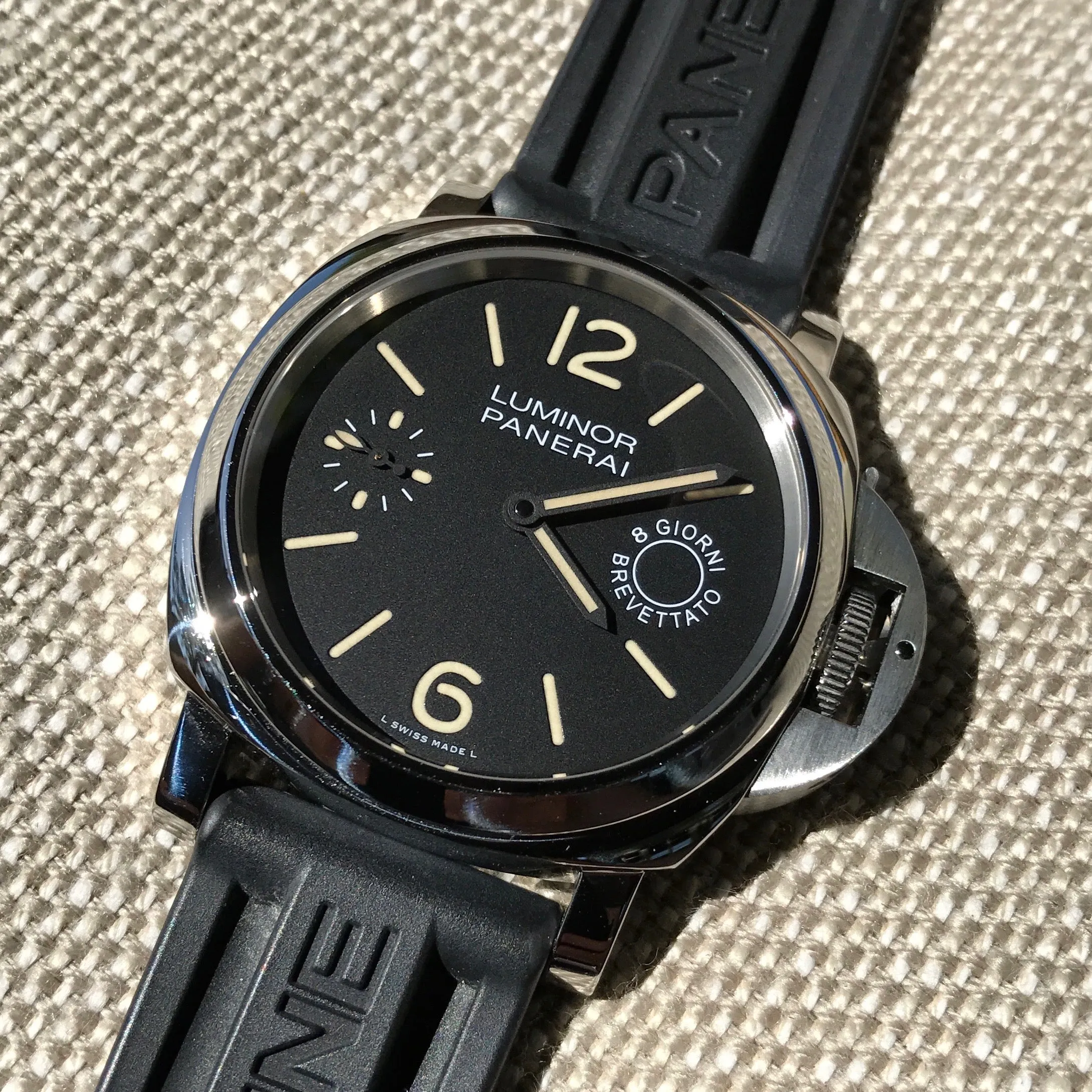 Panerai Luminor PAM 590 8 Days Acciado 44mm Manual Wind Caliber P5000 Wristwatch