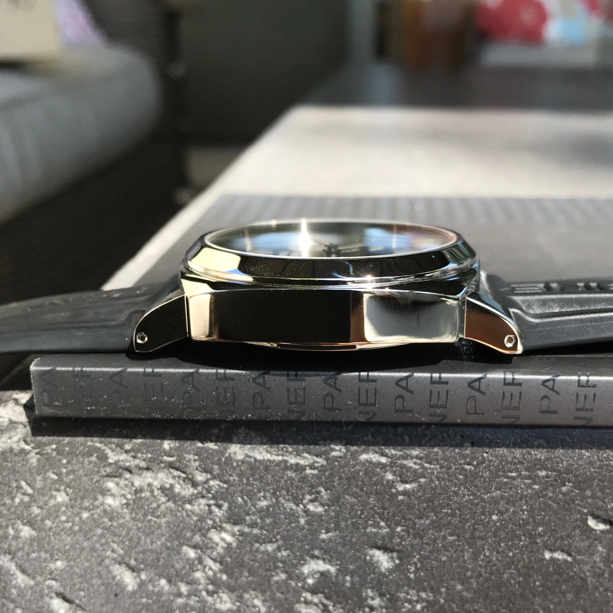Panerai Luminor PAM 590 8 Days Acciado 44mm Manual Wind Caliber P5000 Wristwatch