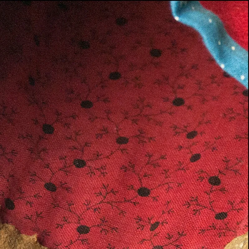 Plateau Beaded Bag with Flower and Whirling Log Design