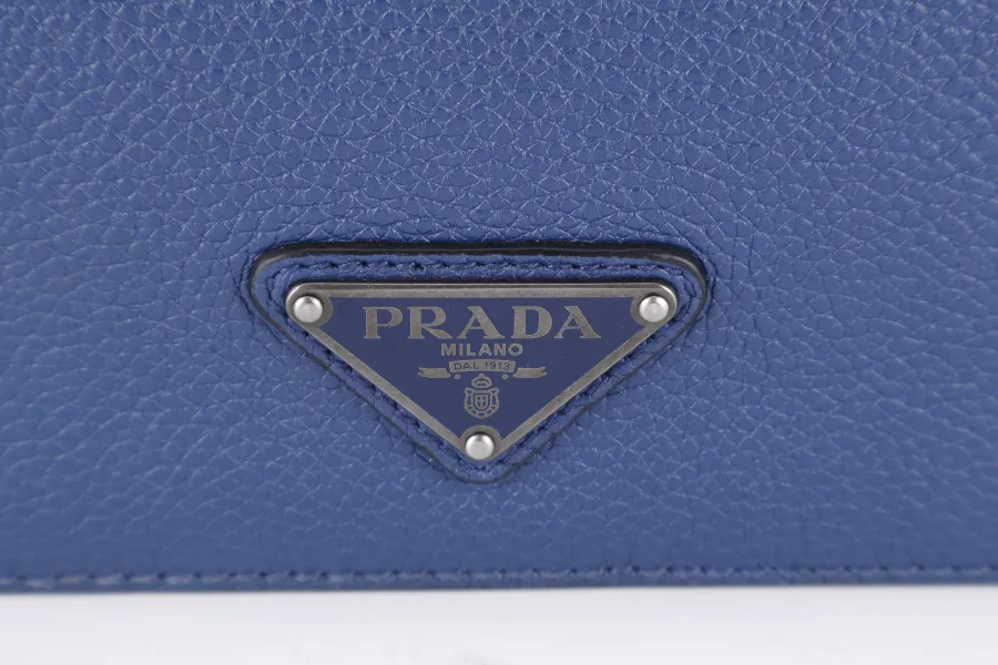 PRADA BORSELLO DARK BLUE GRAIN CALFSKIN CLUTCH SILVER HARDWARE WITH DUST COVER