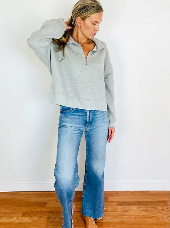 Quarter Zip Sweatshirt Black