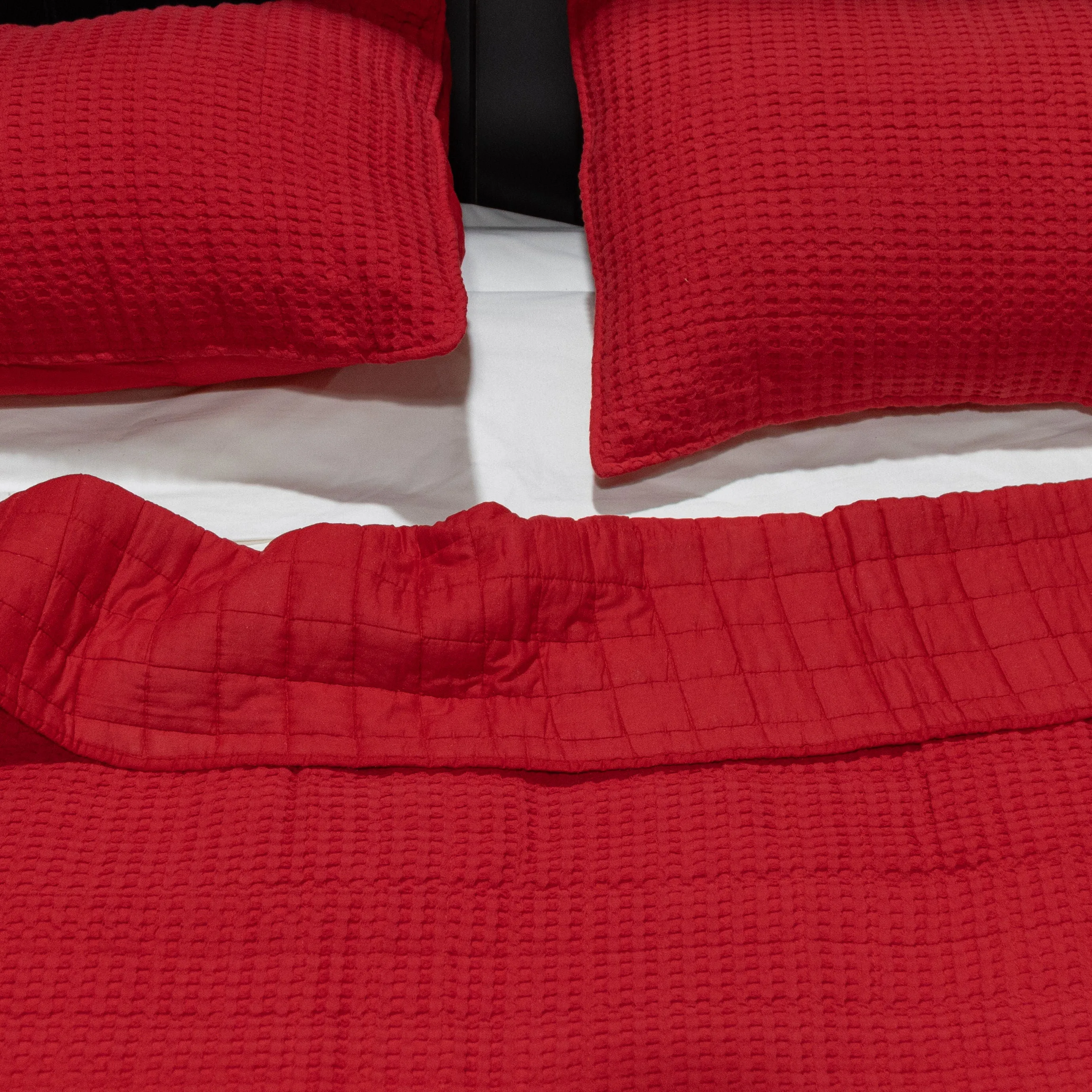 Quilt - Red Waffle Quilted