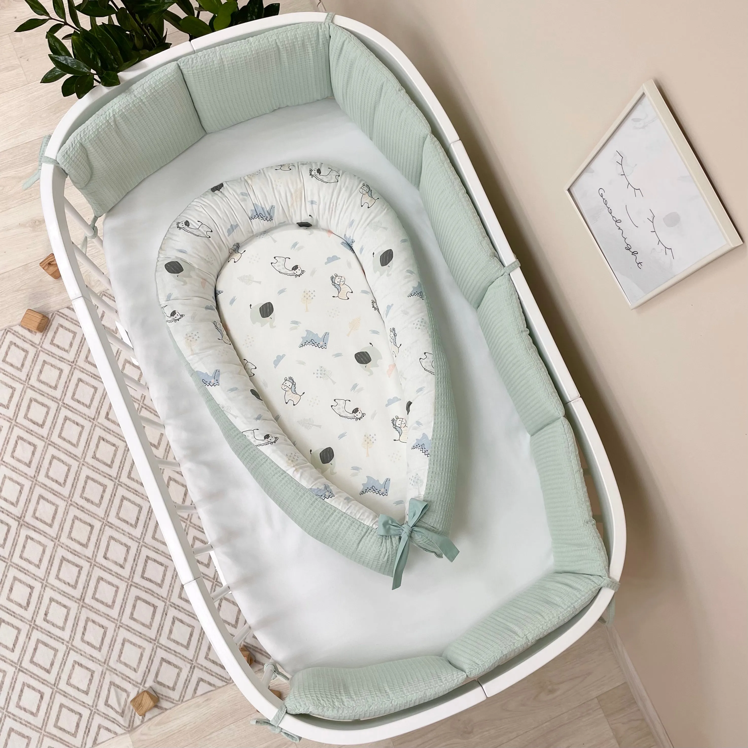 Quilted waffle cot protective bumper mint