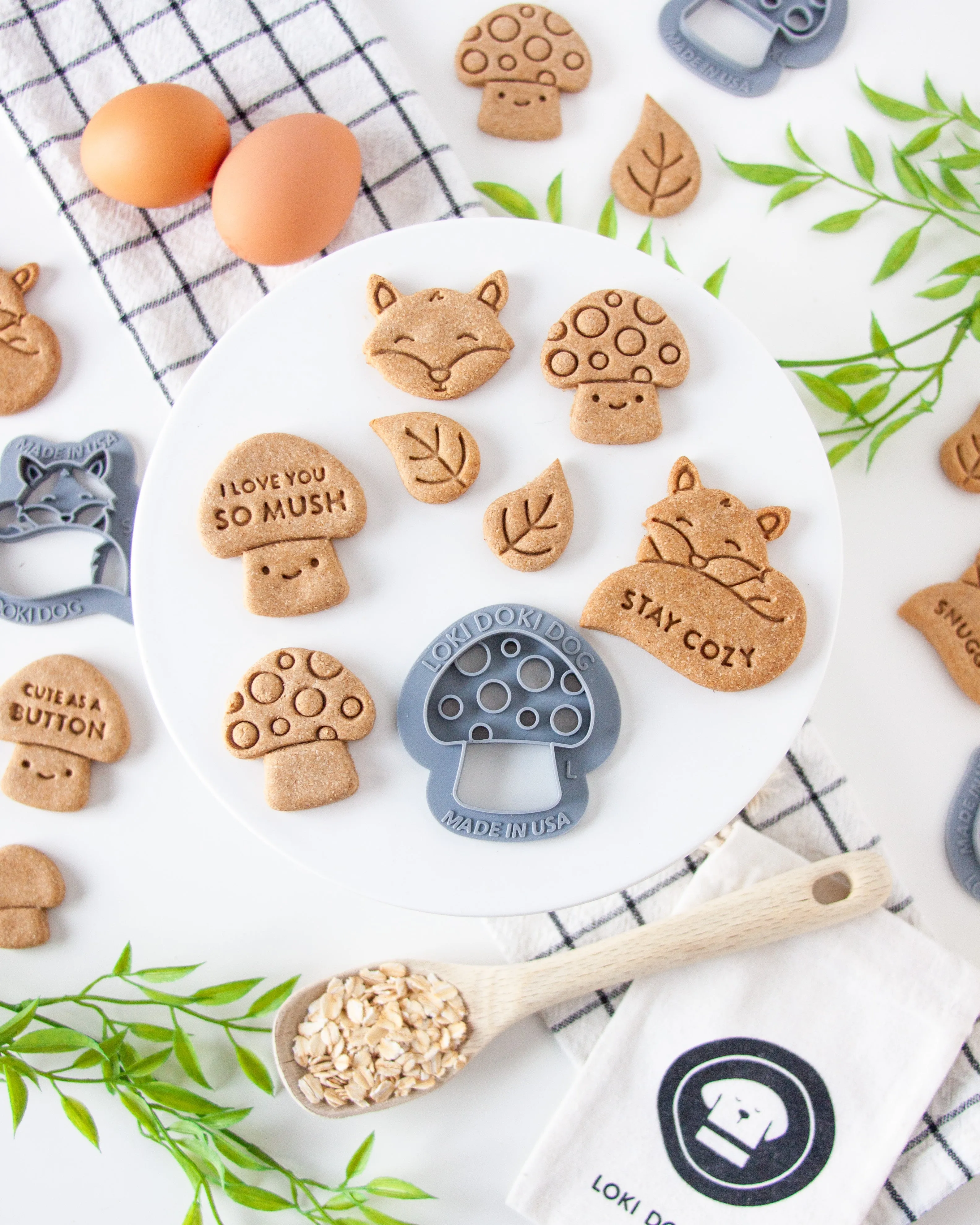 "I Love You So Mush" & "Cute as a Button" Mushroom Shape Cookie Cutter