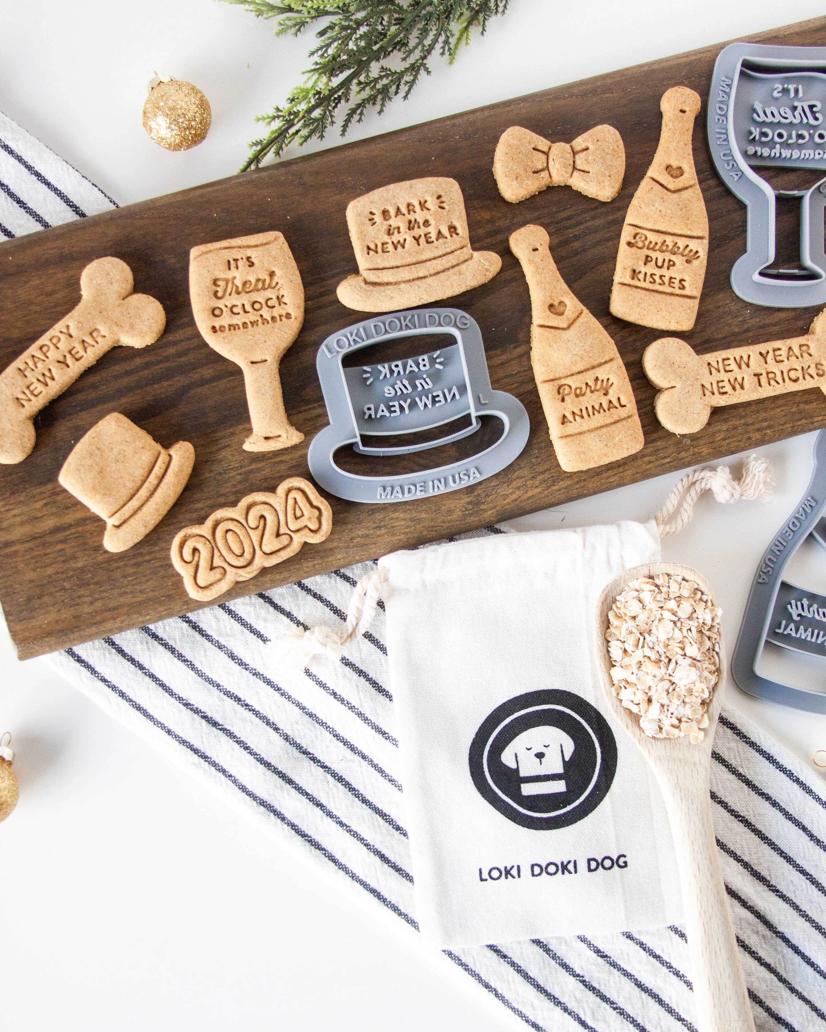 "It's Treat O'Clock Somewhere" Wine Glass Shape Dog Biscuit Cookie Cutter