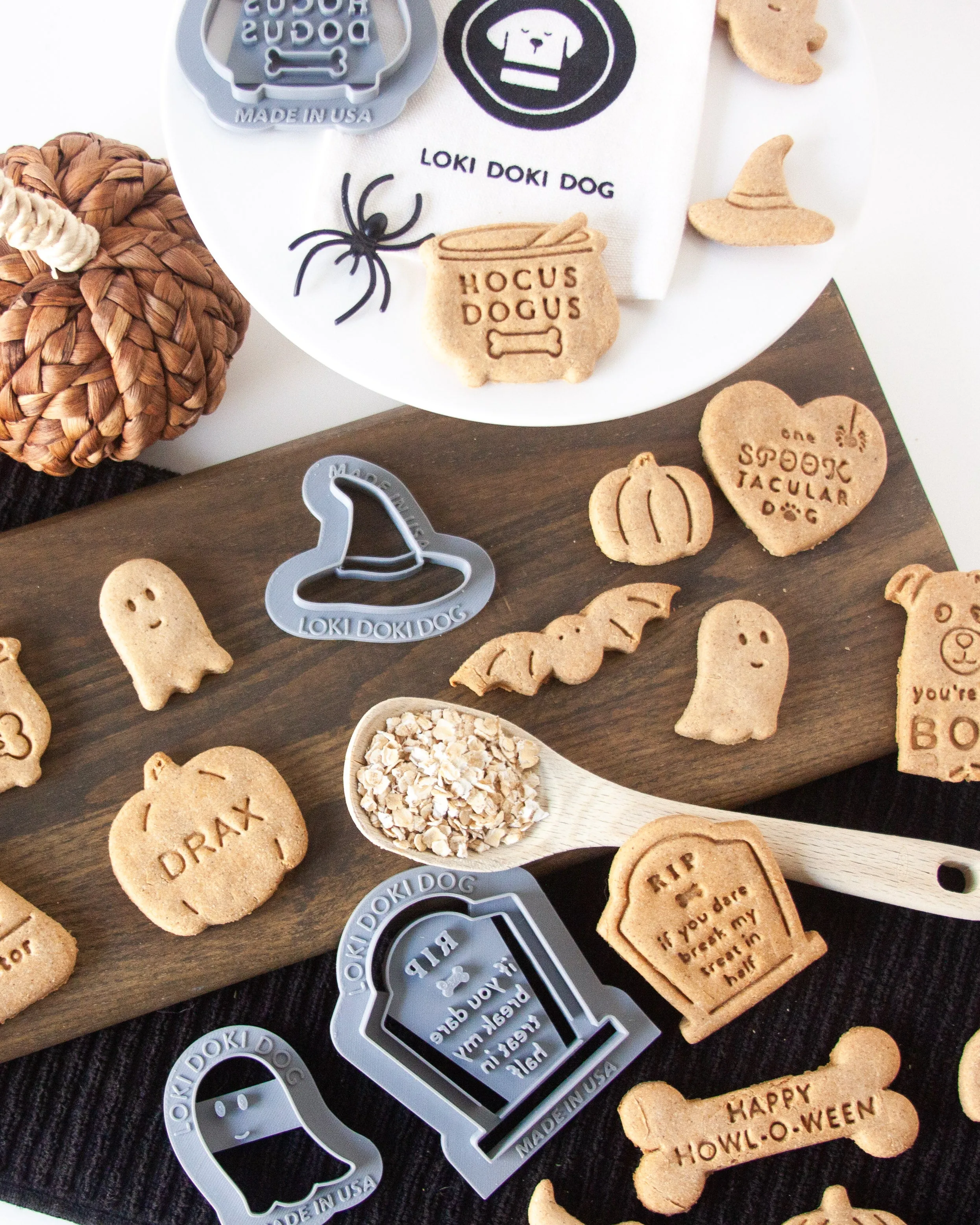 "One Spooktacular Dog" Heart Shape Dog Biscuit Cookie Cutter