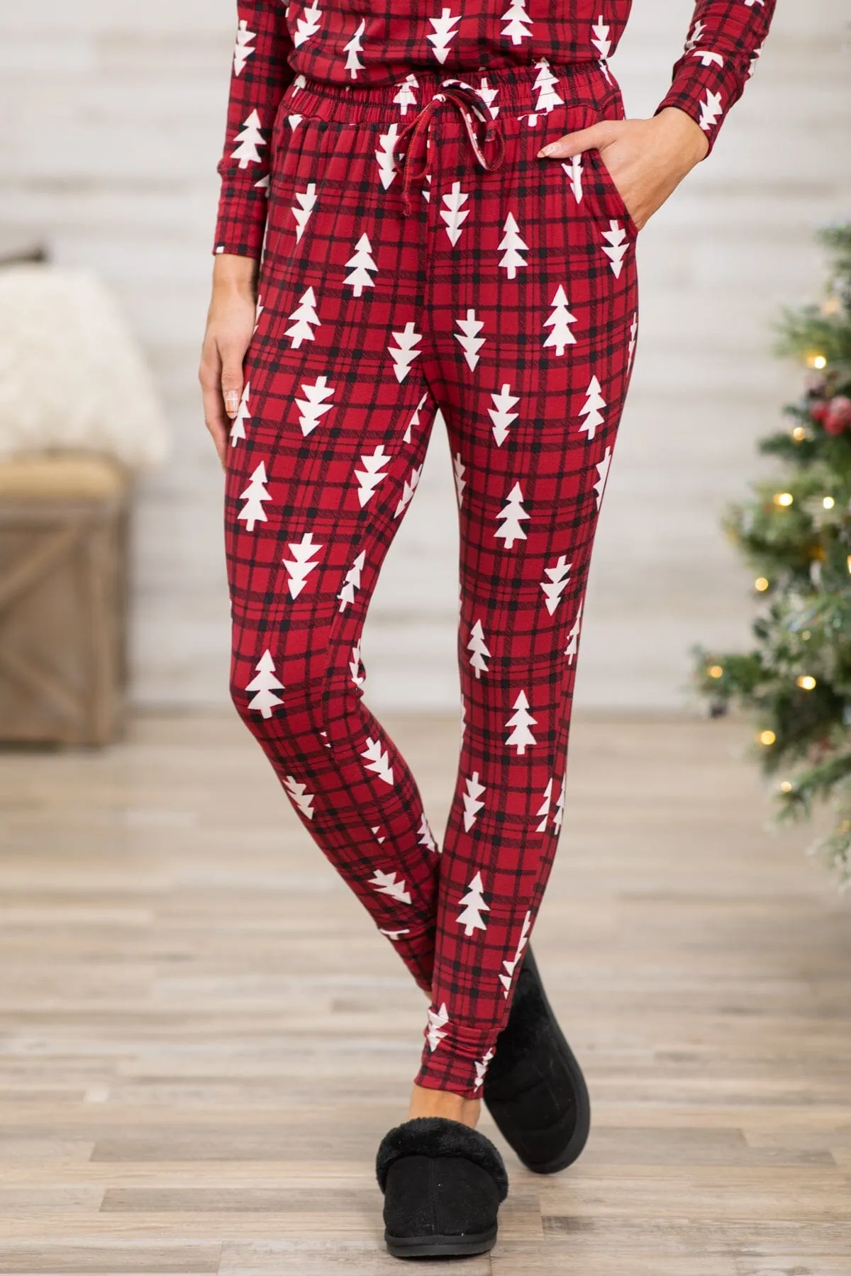 Red and White Plaid Tree Print Lounge Set