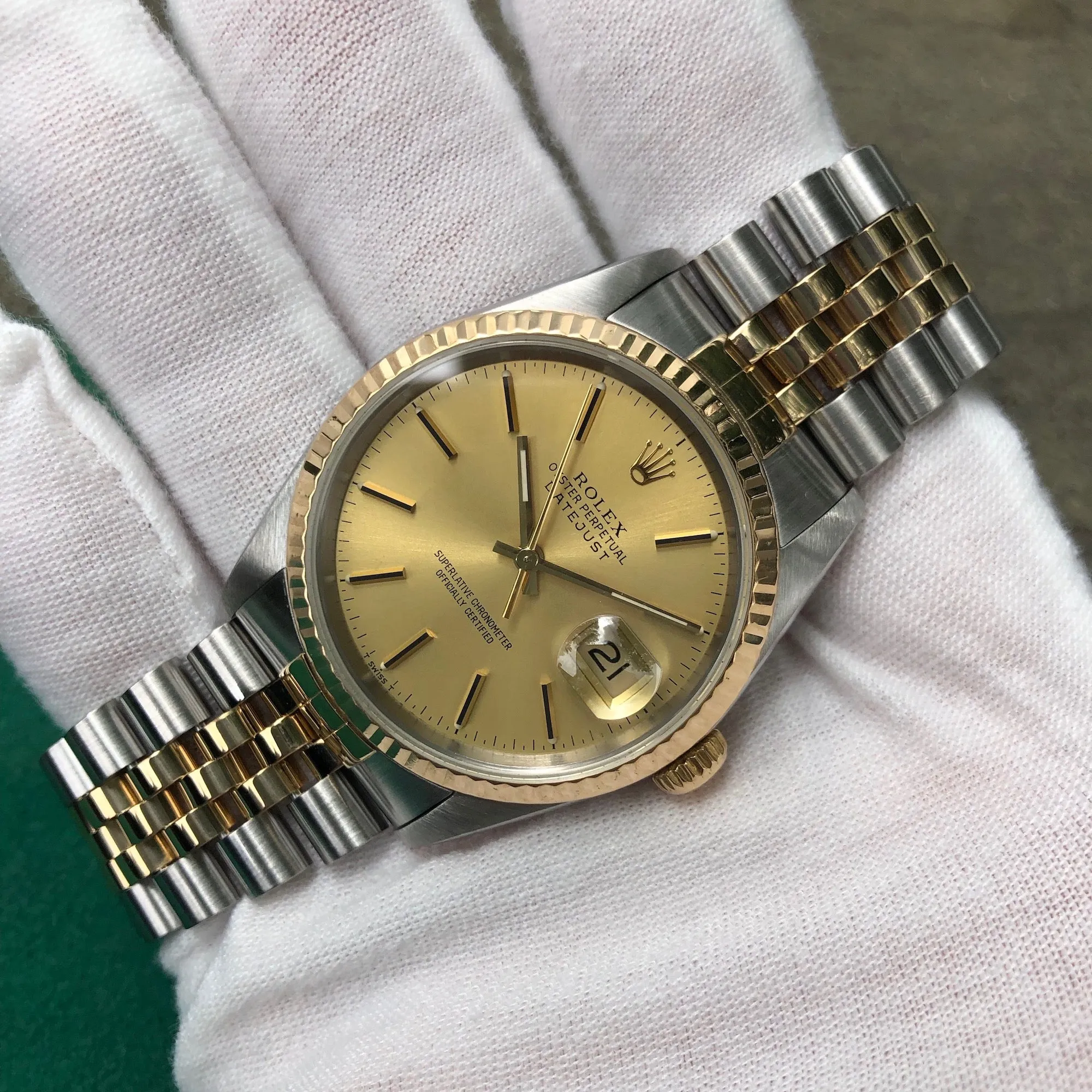 Rolex Datejust 16233 Two Tone Champagne Stick Automatic Wristwatch Box Papers Circa 1990