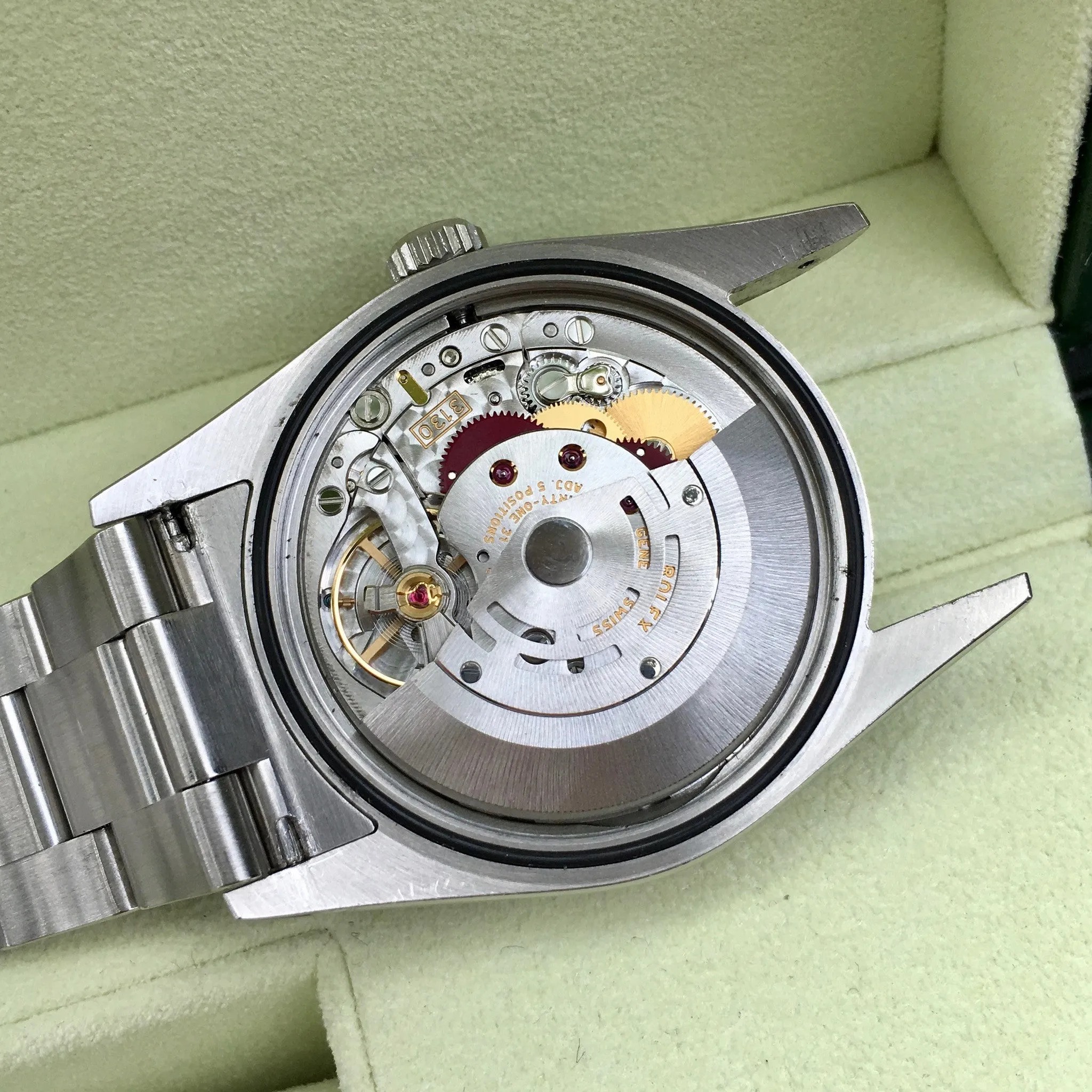 Rolex Explorer 114270 Steel Caliber 3130 "K" 2001 Automatic Black Watch Box Papers