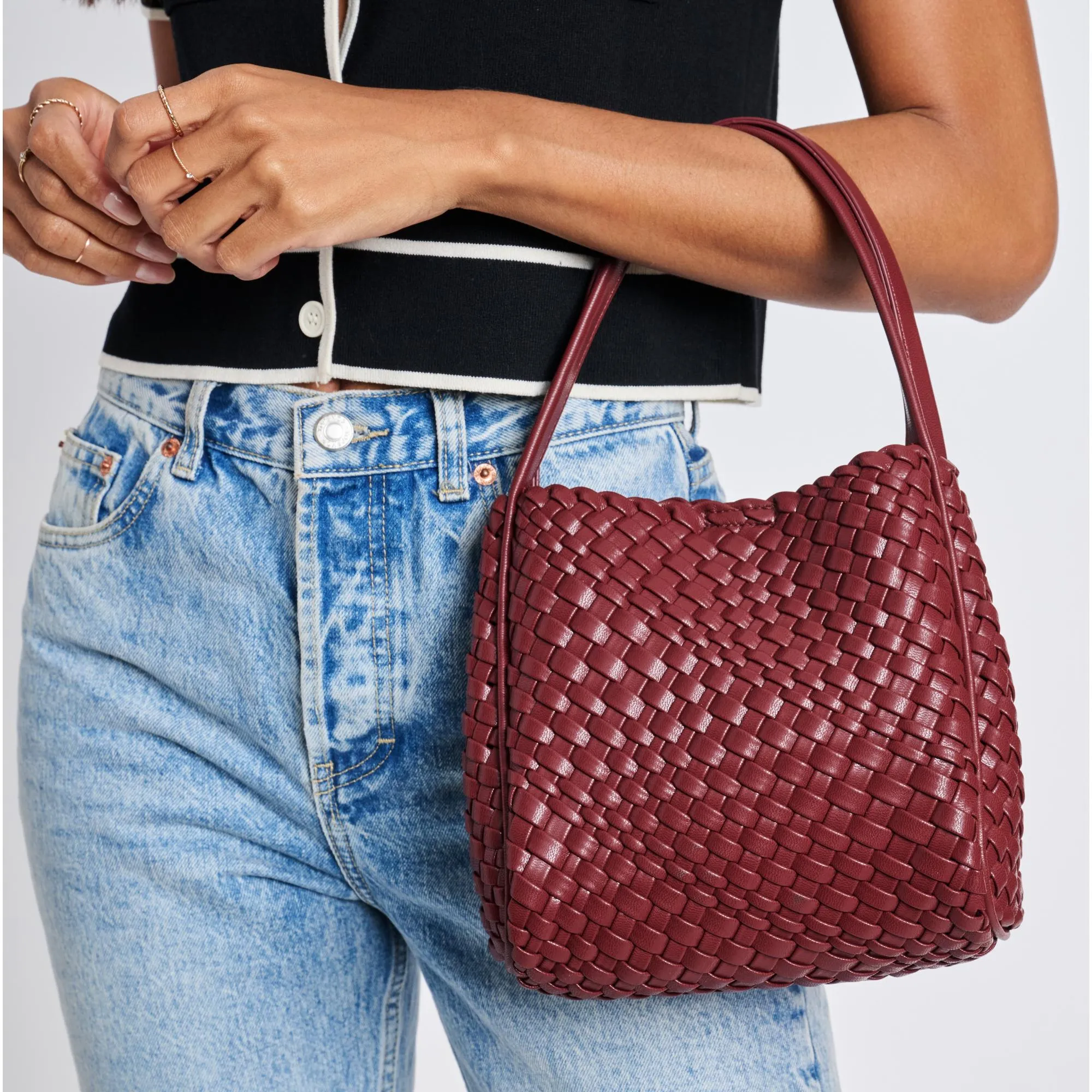 Roxy Crossbody