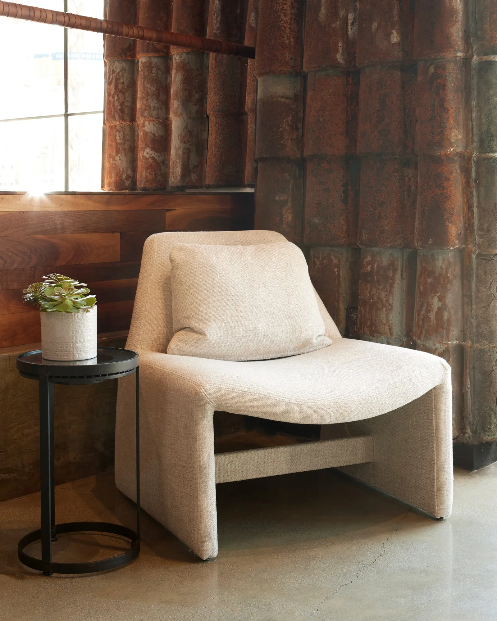 Salvador Chair