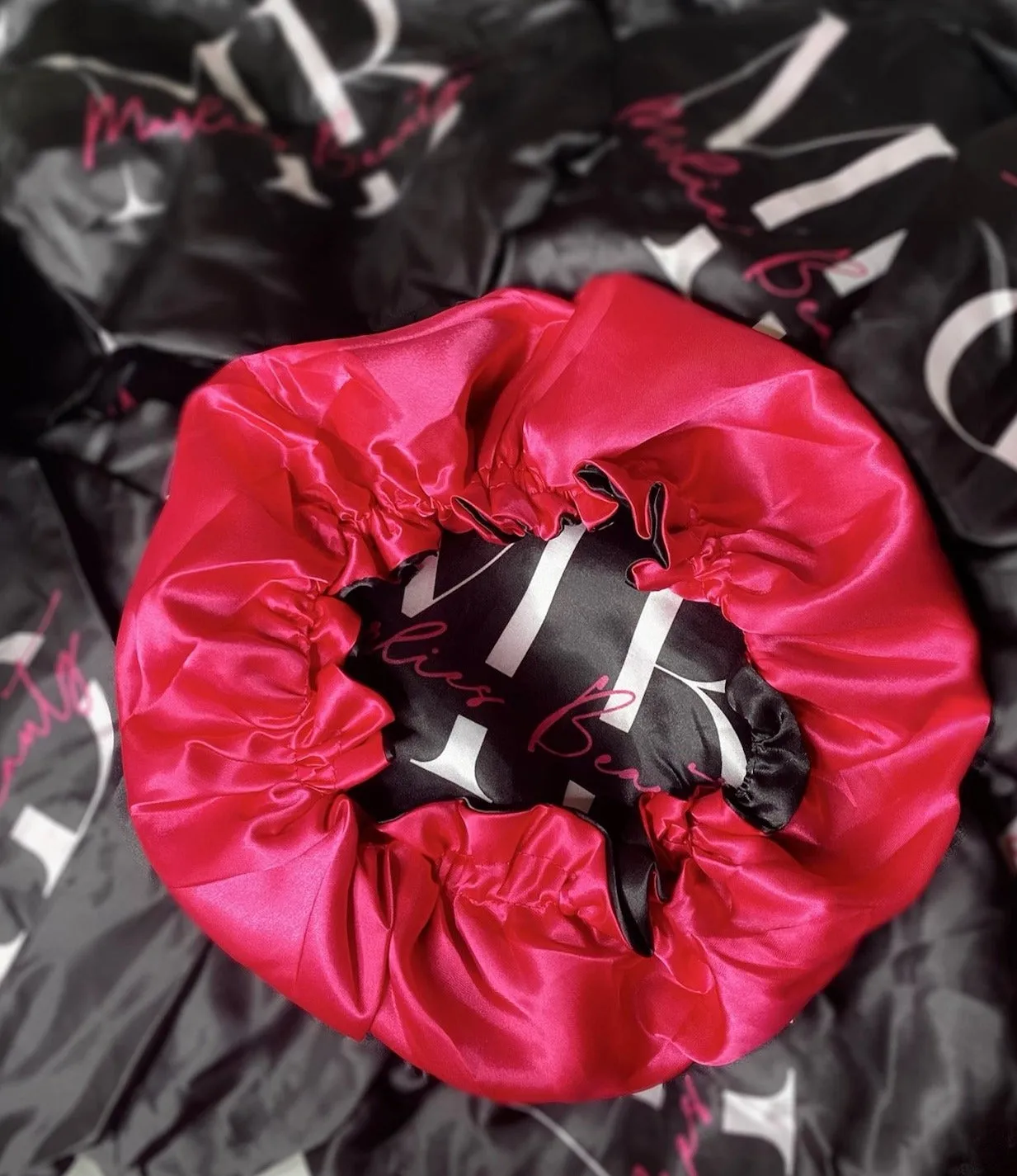 Silky Bonnet