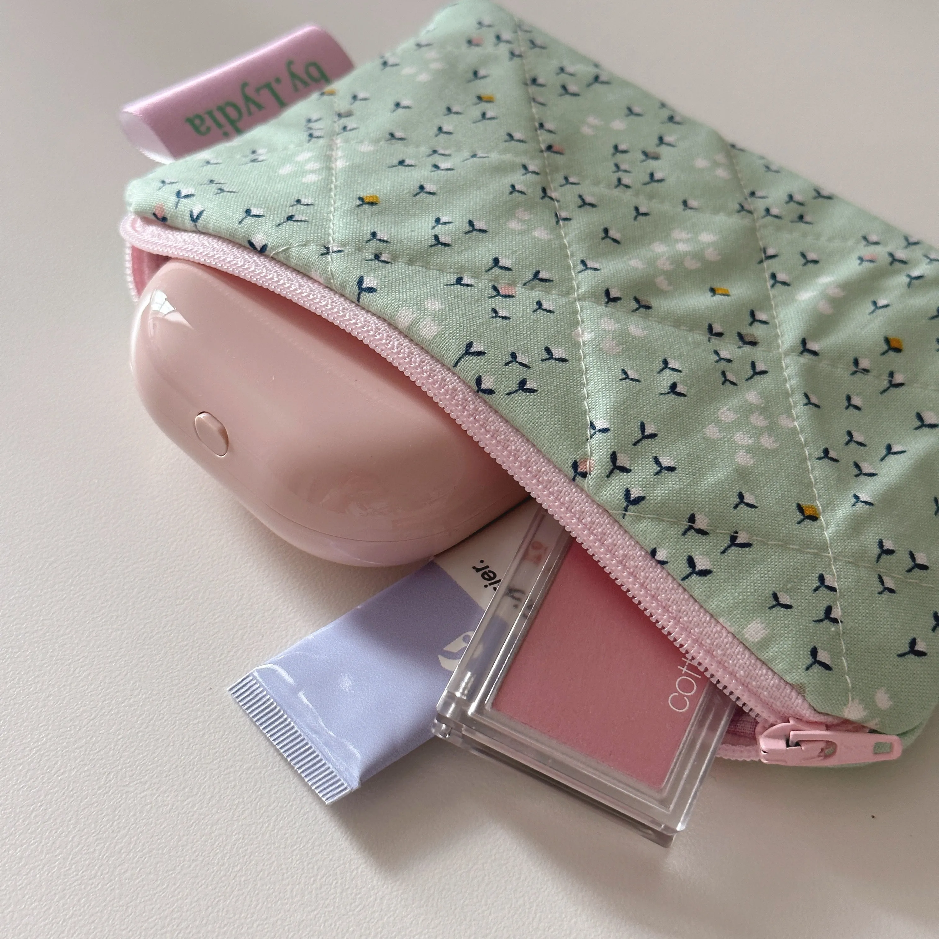 Small Flat Pouch - Mint Field