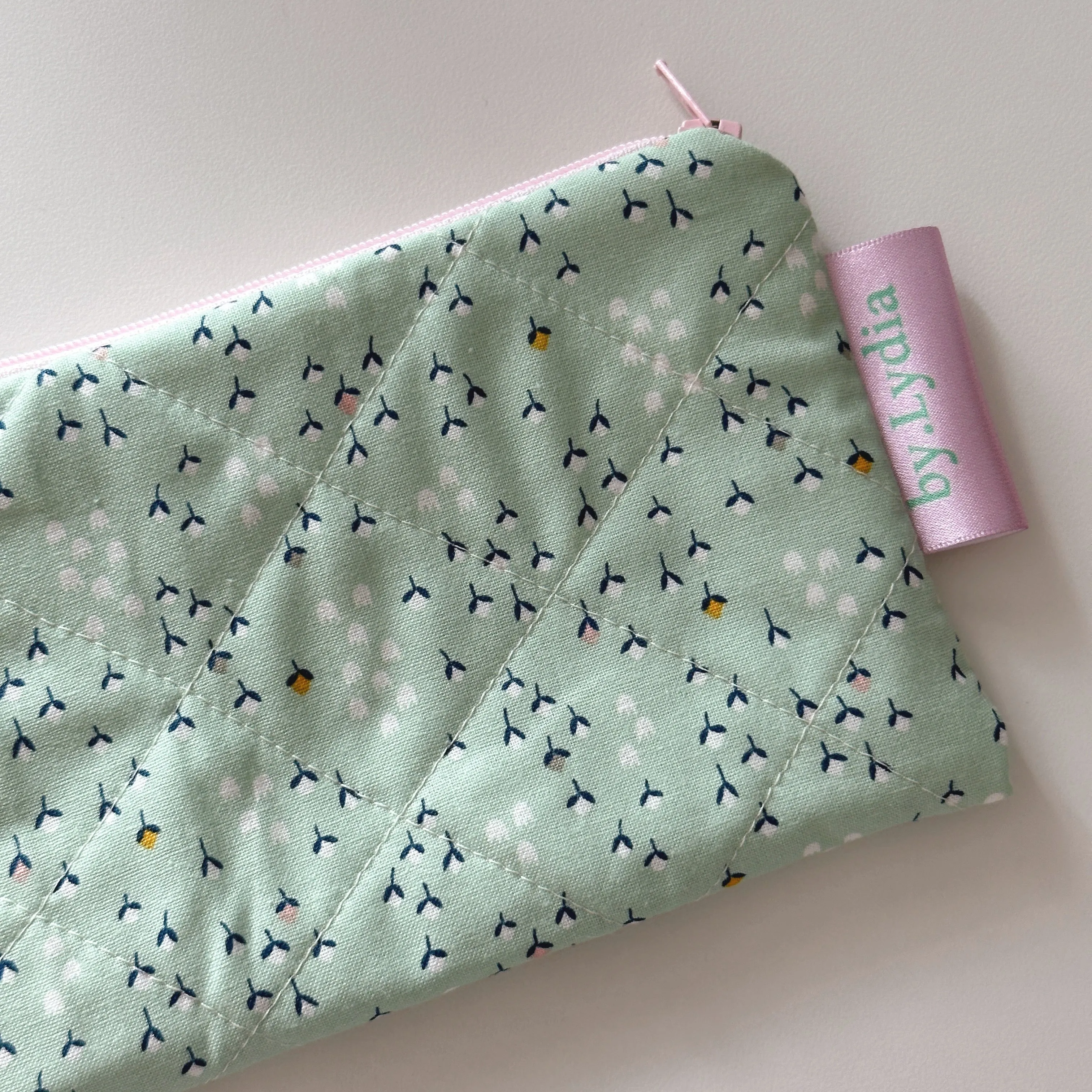Small Flat Pouch - Mint Field
