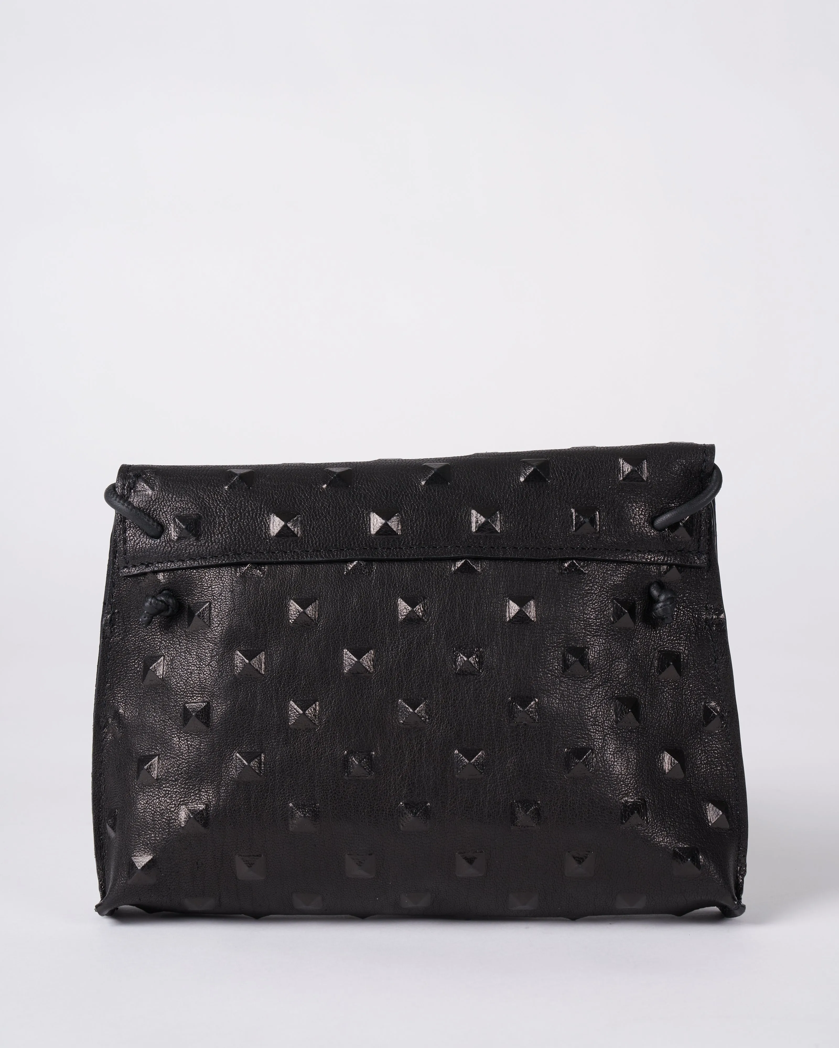 strappy foldover - black stud