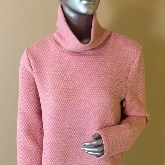 T by TALBOTS BUBBLE JACQUARD QUILTED MOCKNECK PULLOVER