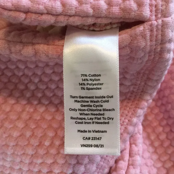 T by TALBOTS BUBBLE JACQUARD QUILTED MOCKNECK PULLOVER