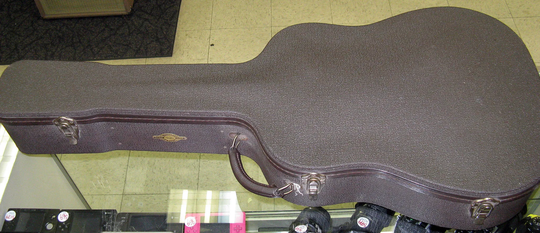 Taylor XXV-DR 25th Anniversary Acoustic Guitar