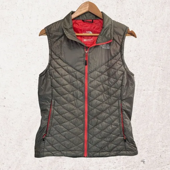 The North Face Red and Gray Quilted Vest