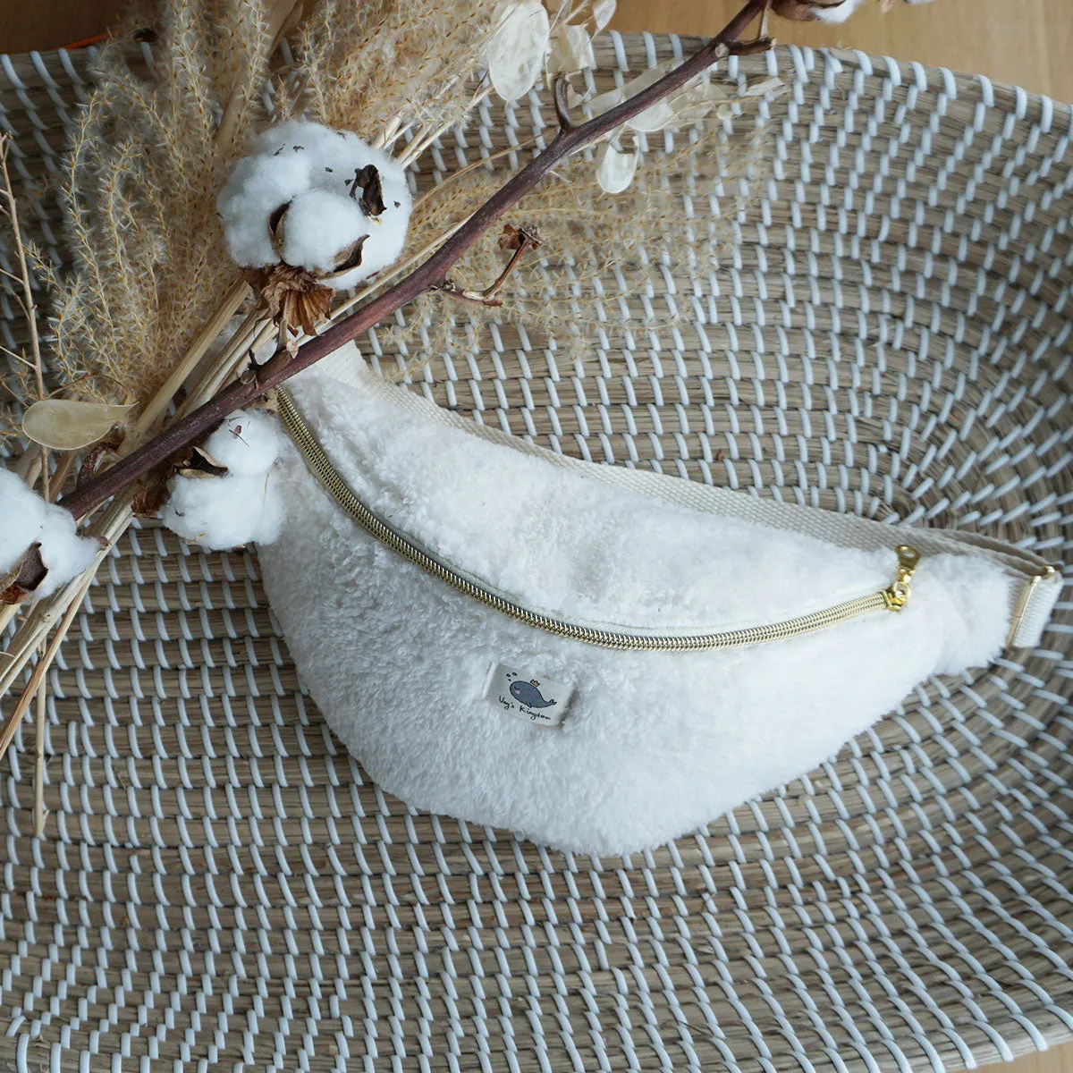 Treasure Bag - Faux Fur Ivory