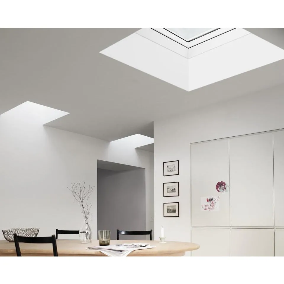VELUX CFP 060060 S00H Fixed Obscure Flat Roof Window (60 x 60 cm)