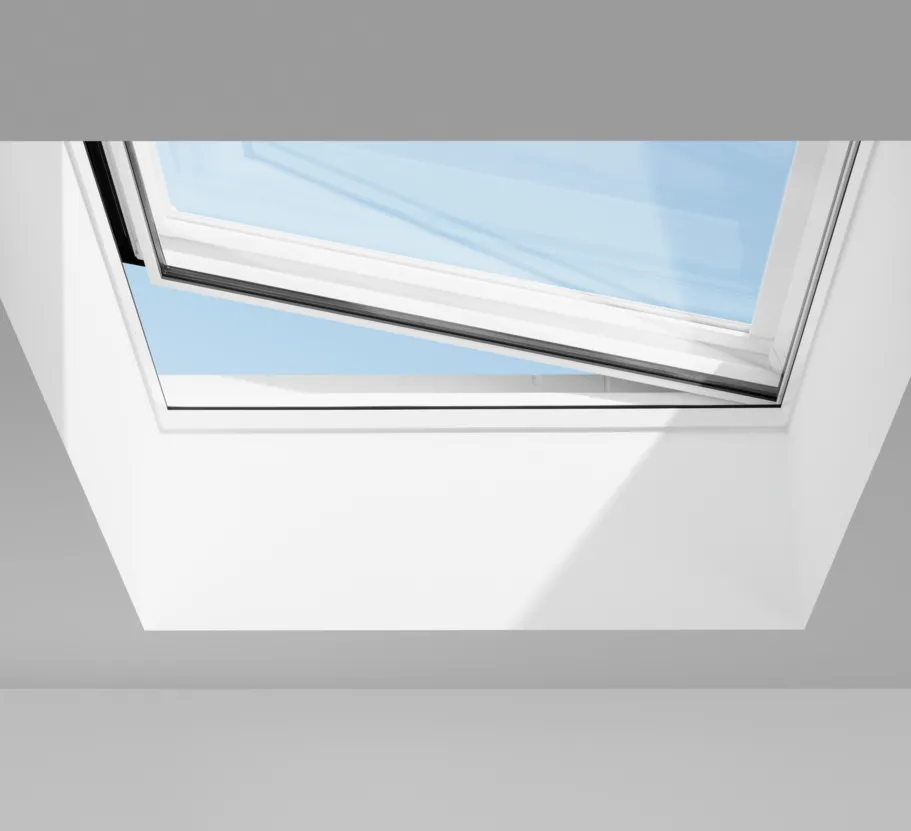 VELUX CVU 150100 0220Q INTEGRA® Electric Flat Roof Window Base (150 x 100 cm)