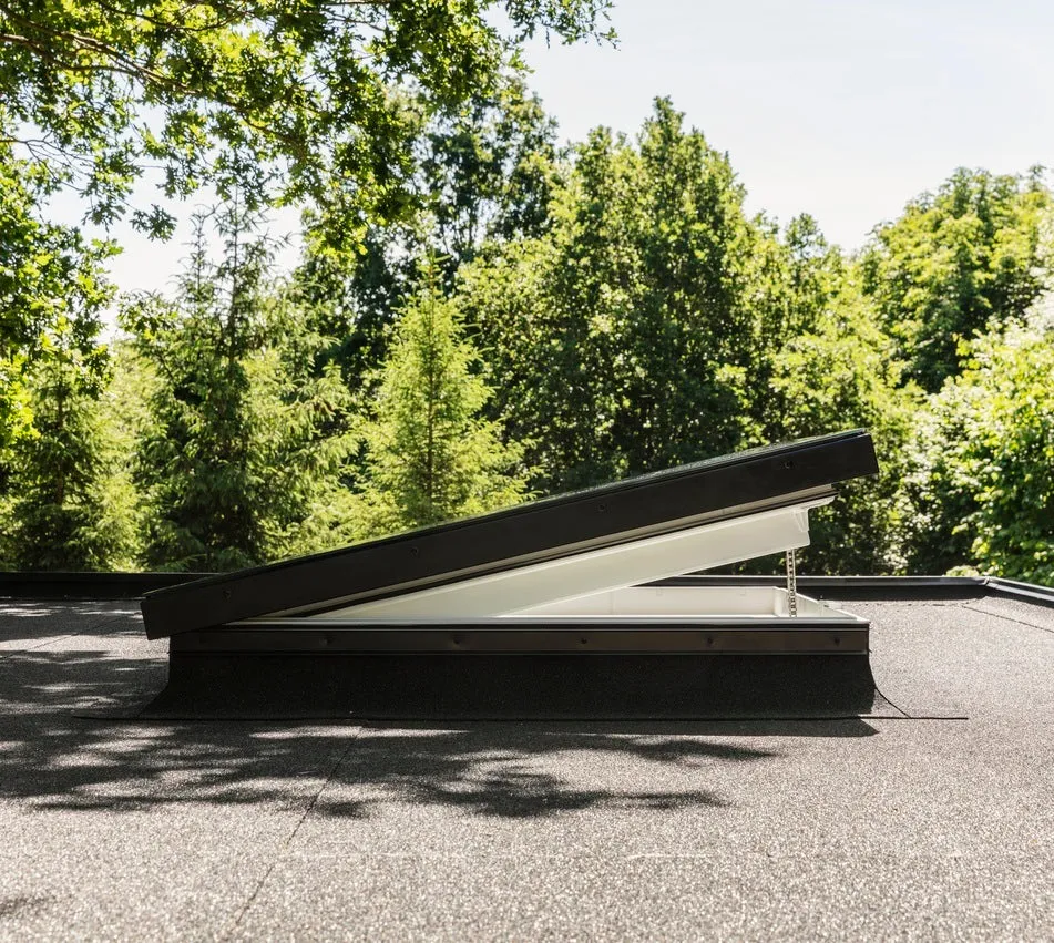 VELUX CVU 200060 S06Q SOLAR Powered Flat Glass Rooflight Package 200 x 60 cm (Including CVU Triple Glazed Base & ISU Flat Glass Top Cover)