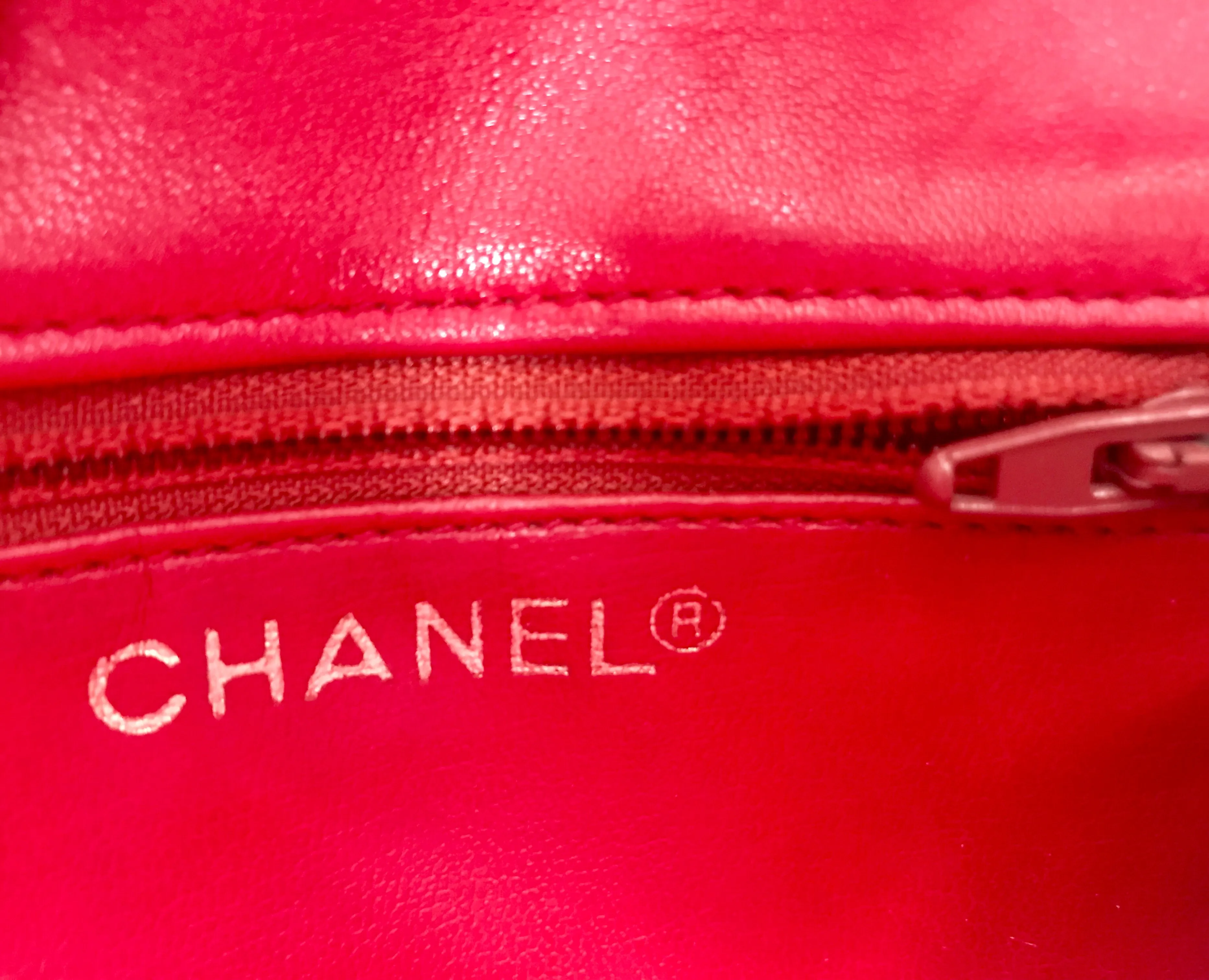 Vintage CHANEL red leather 2.55 waist purse, fanny pack, hip bag with gold CC closure and chain belt.  Belt 28”- 33”(71cm~77cm).