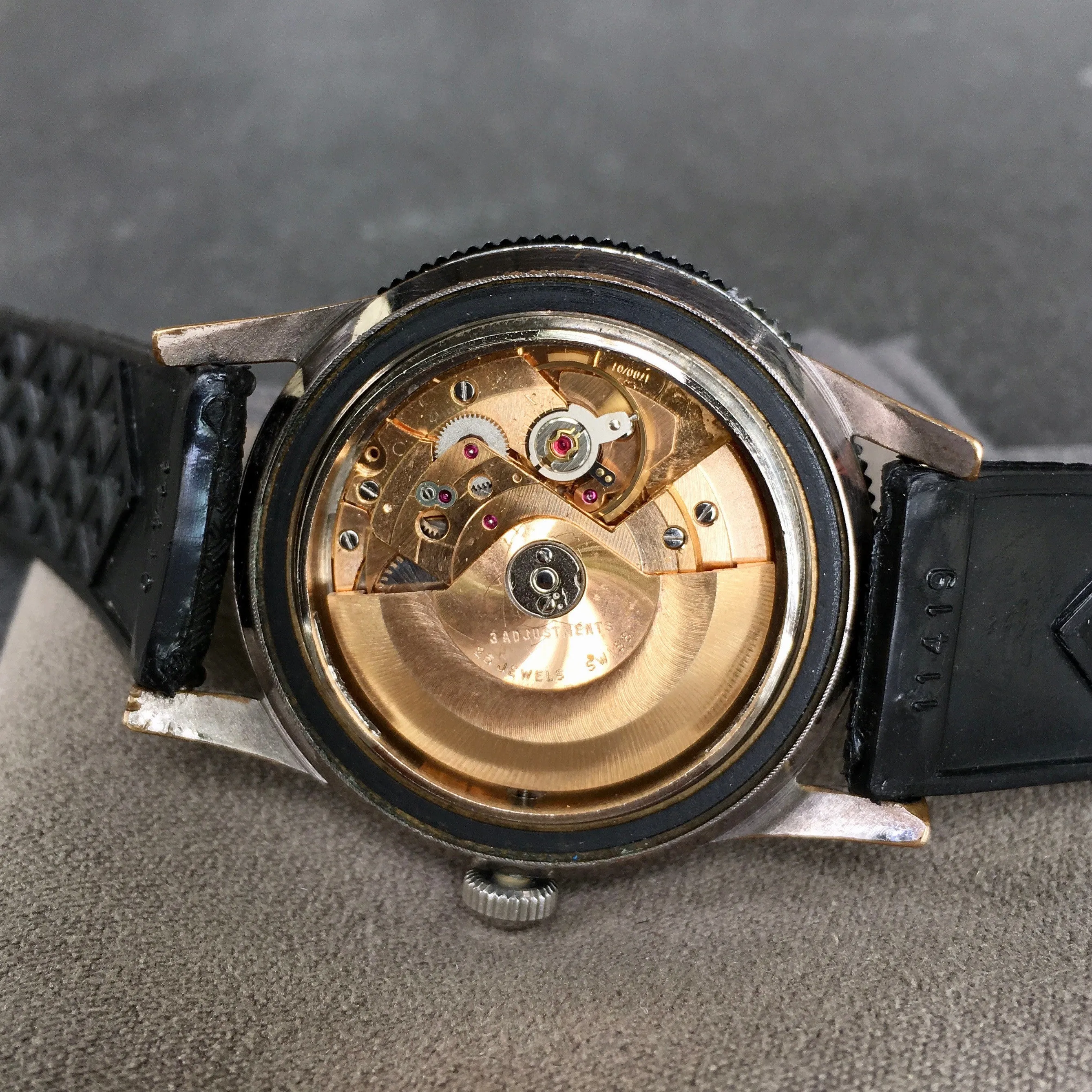 Vintage Monvis Glucydur Divers Incabloc Automatic Date Black Stainless Steel Wristwatch