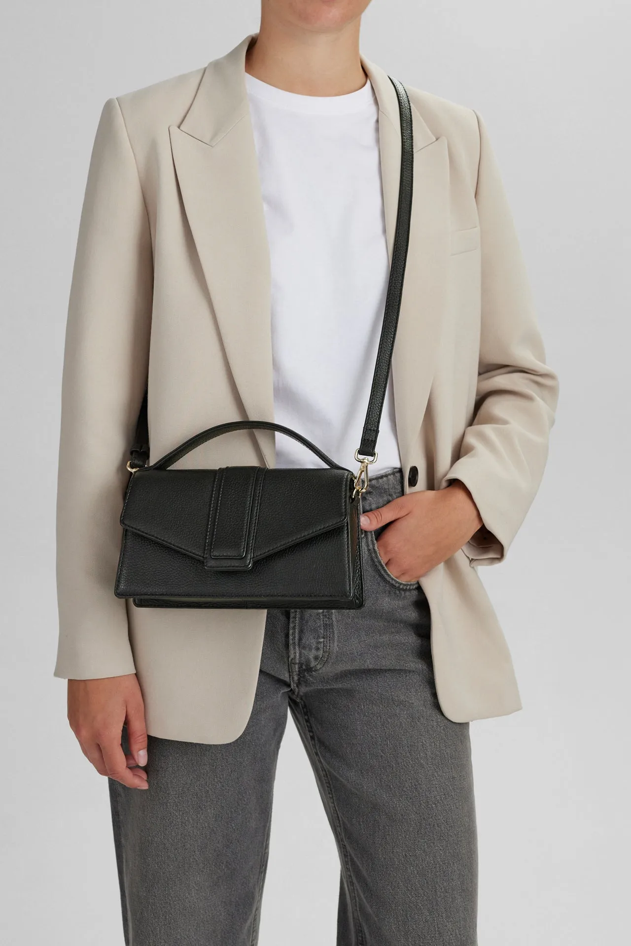 ZoeMBG Crossbody Bag, Grain